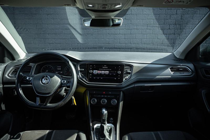 Volkswagen T-Roc 1.5 TSI Sport PANO AUTOMAAT ACC LED NAVI — photo 4