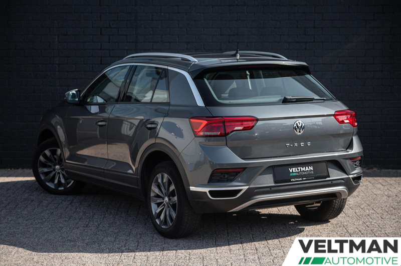 Volkswagen T-Roc 1.5 TSI Sport PANO AUTOMAAT ACC LED NAVI — photo 3