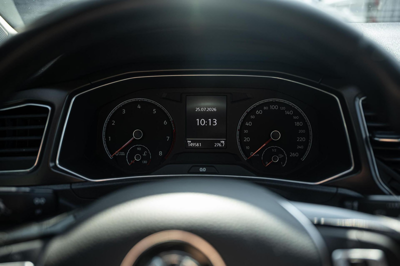 Volkswagen T-Roc 1.5 TSI Sport PANO AUTOMAAT ACC LED NAVI — photo 12