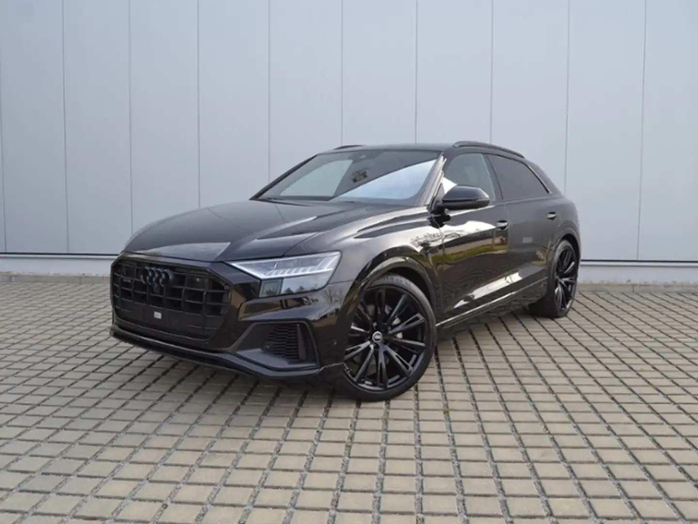 Audi Q8 50 TDI S-line OPTIK-SCHWARZ/23-ZOLL/RAUTE-LEDER/S Zwart - 2