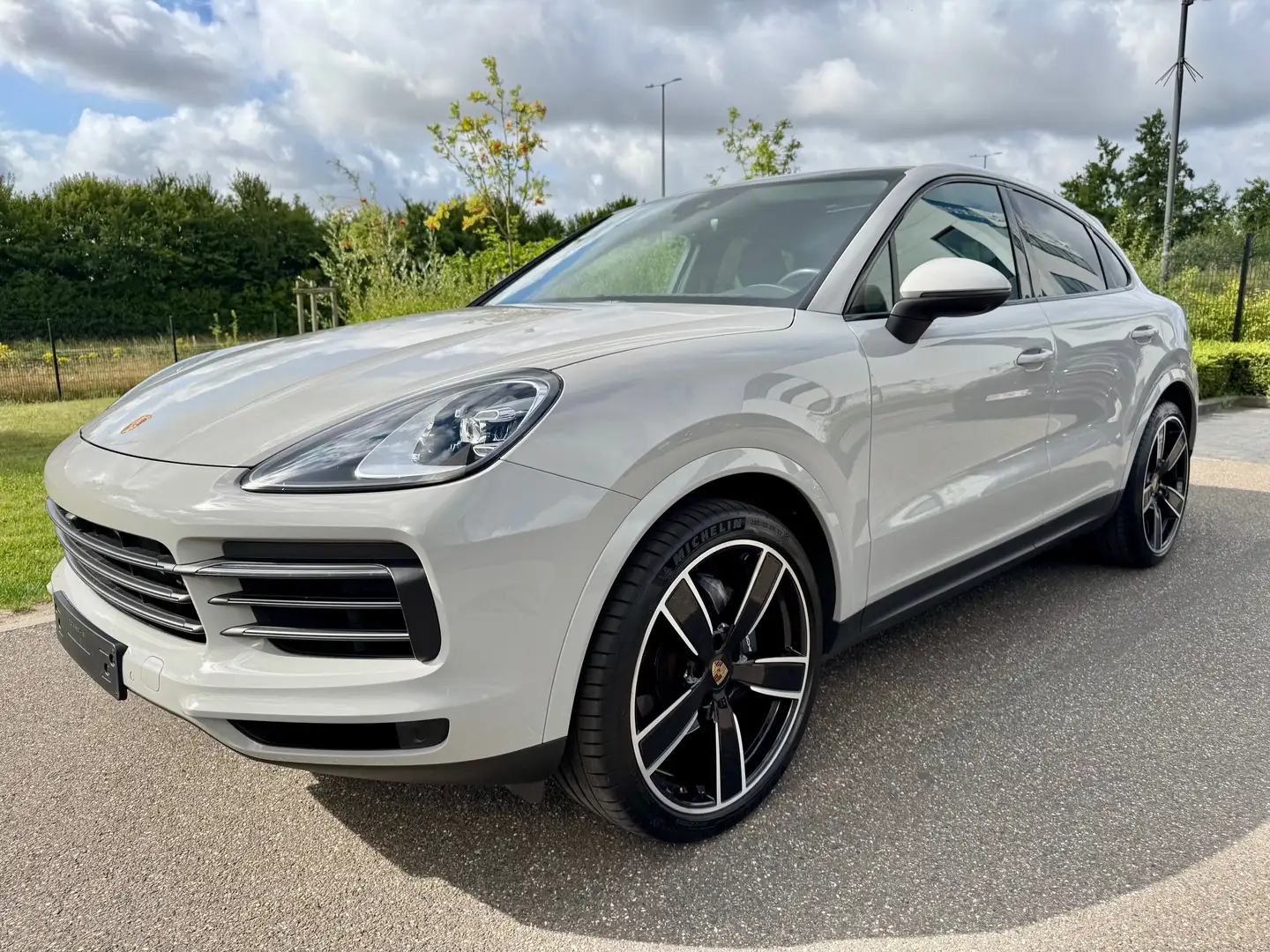 Porsche Cayenne Cayenne Coupé 3.0 Turbo V6 Tiptronic Platinum Gris - 1