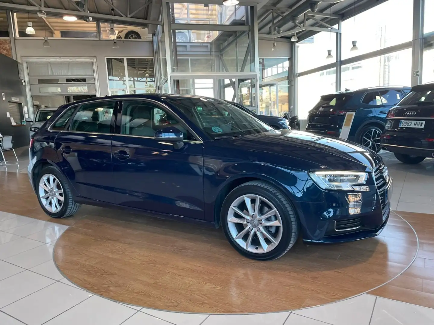 Audi A3 Sportback 2.0TDI Design Edition 110kW - 2