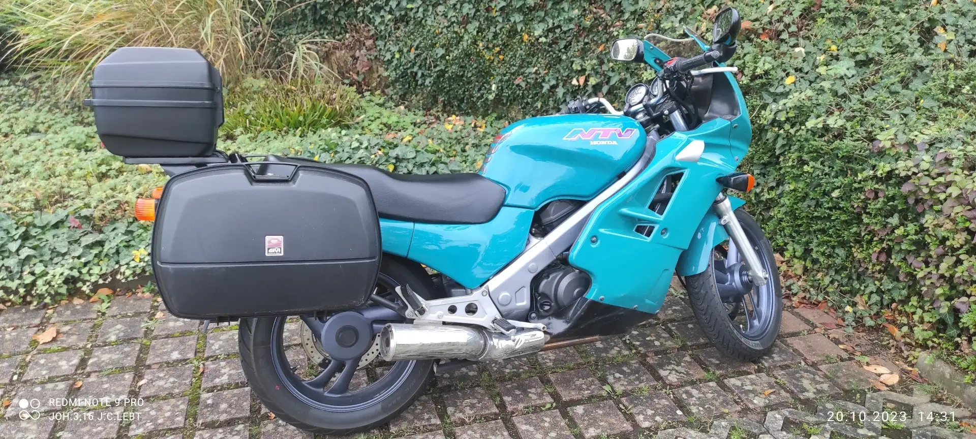 Honda NTV 650 mit Koffersatz , V2 Kardan !,2.HD., scheckheft Vert - 1