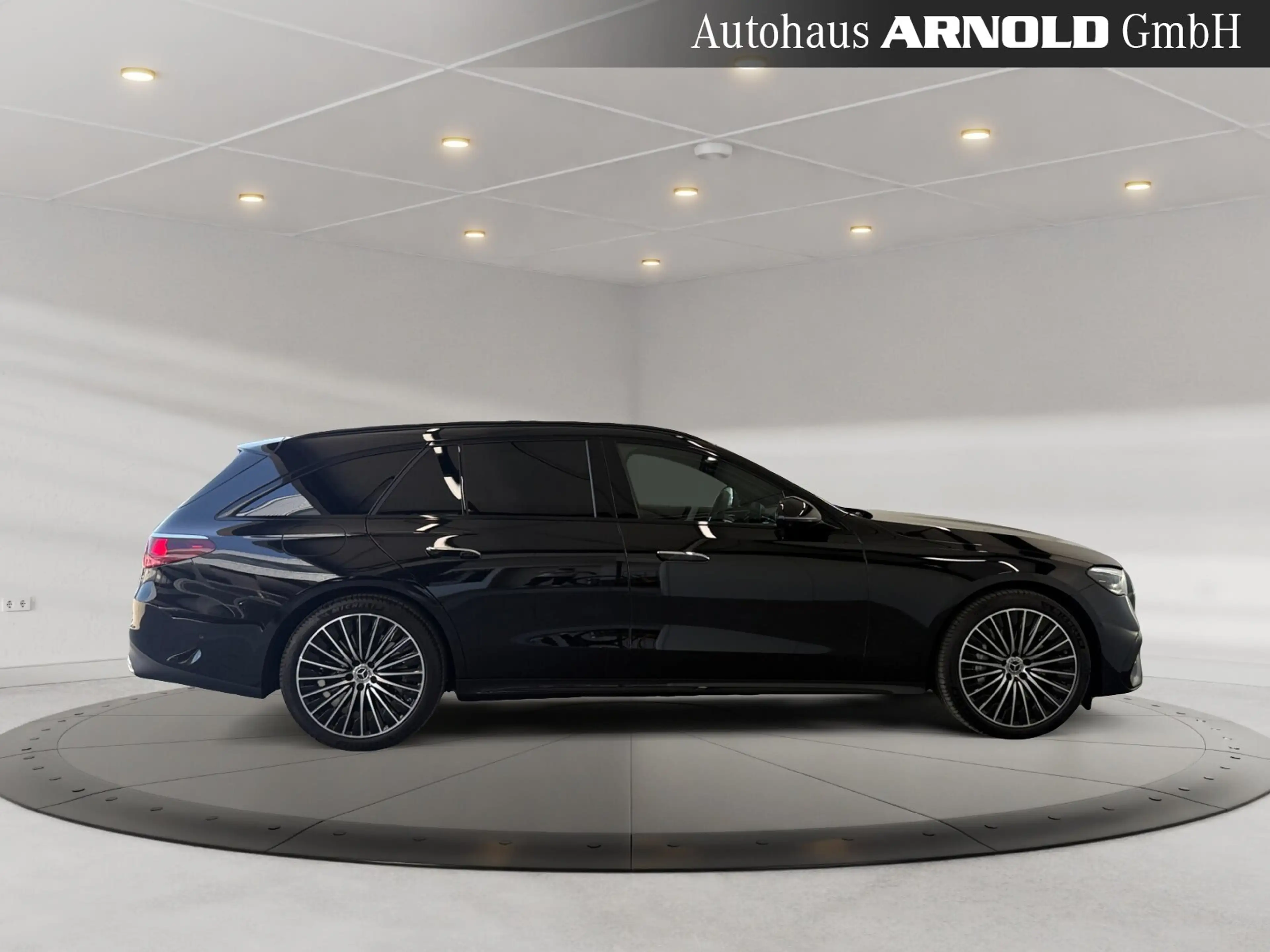 Mercedes-Benz E 450 E 450 T d 4M AMG-Line Dig.-Light SUPERSCREEN HuD — photo 5