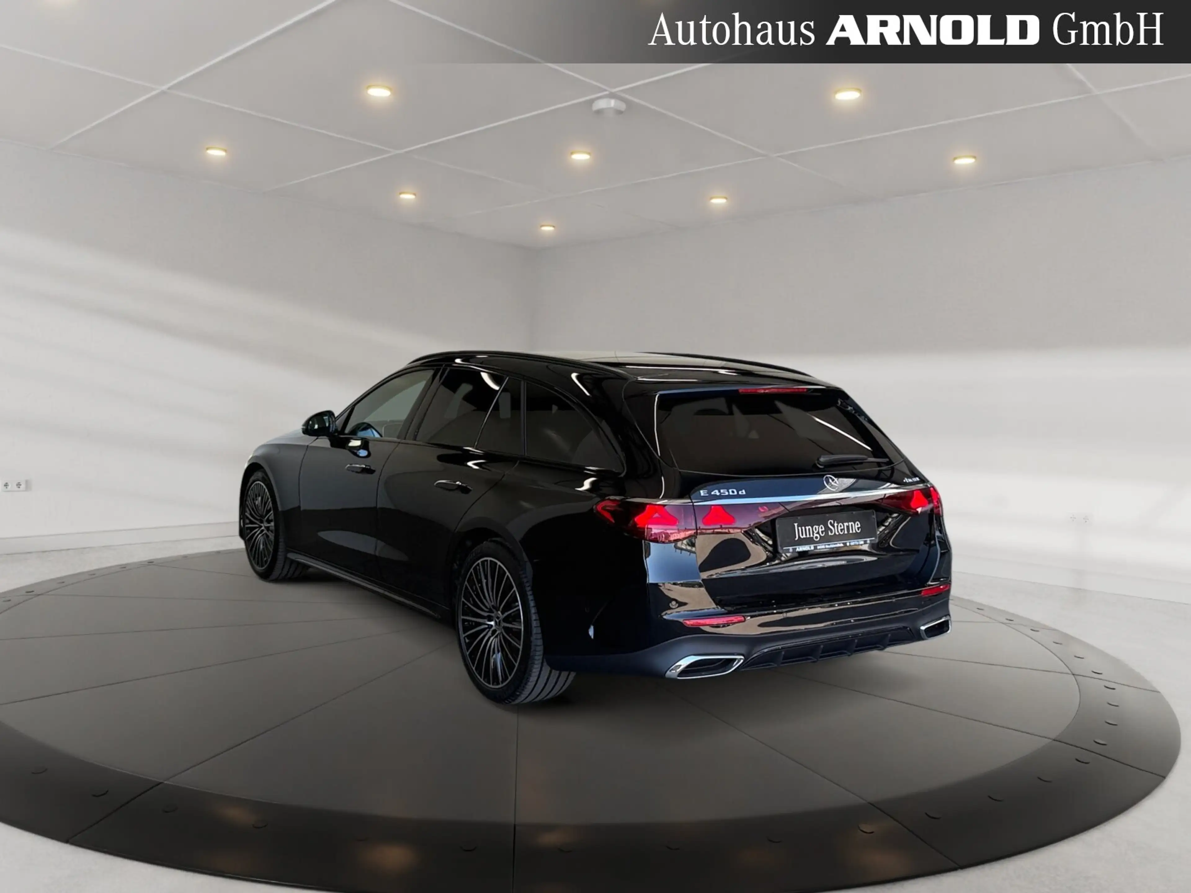 Mercedes-Benz E 450 E 450 T d 4M AMG-Line Dig.-Light SUPERSCREEN HuD — photo 3