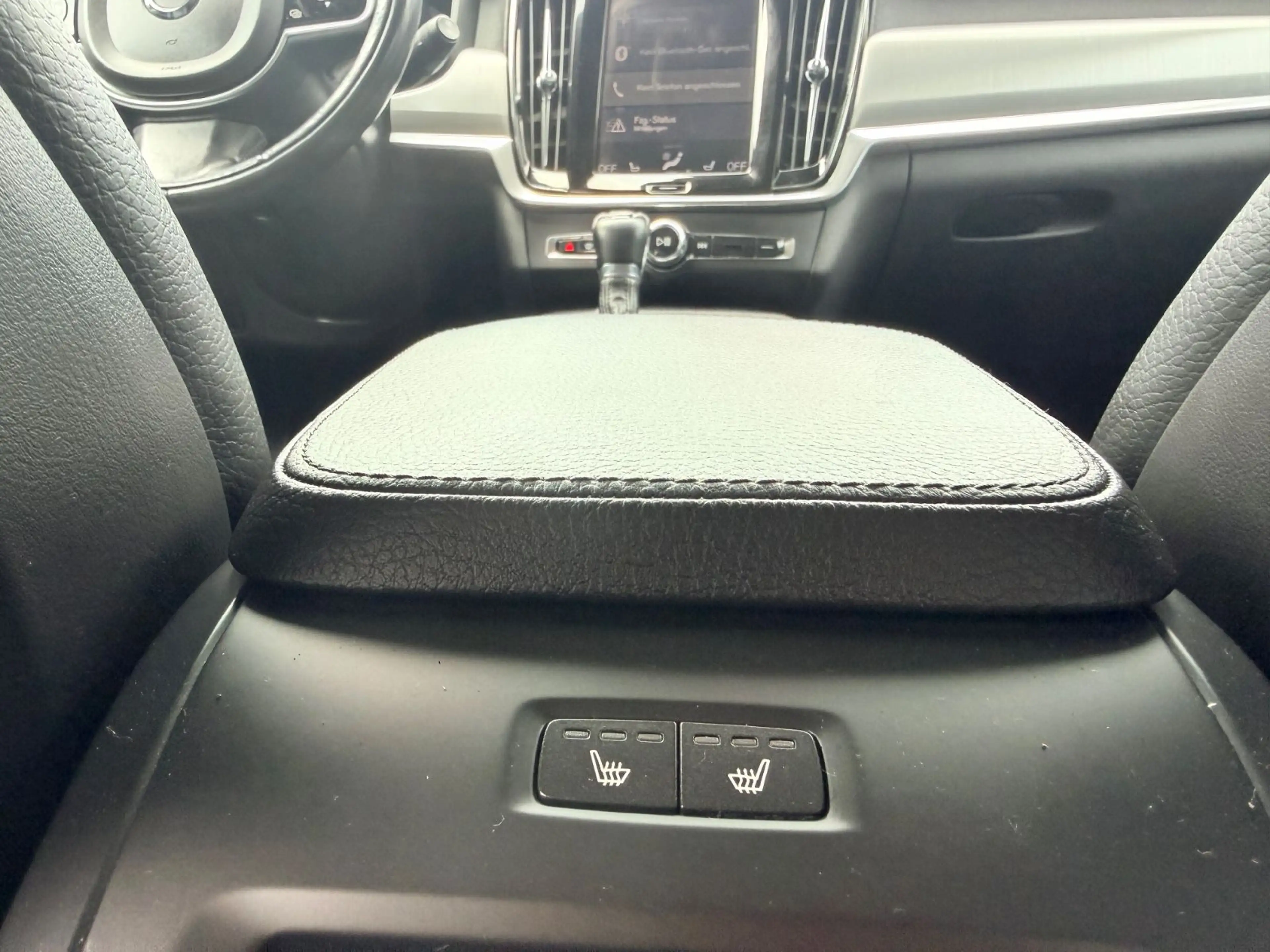 Volvo V90 Kombi Momentum AUTOMATIK*LED*NAVI*LEDER — photo 20