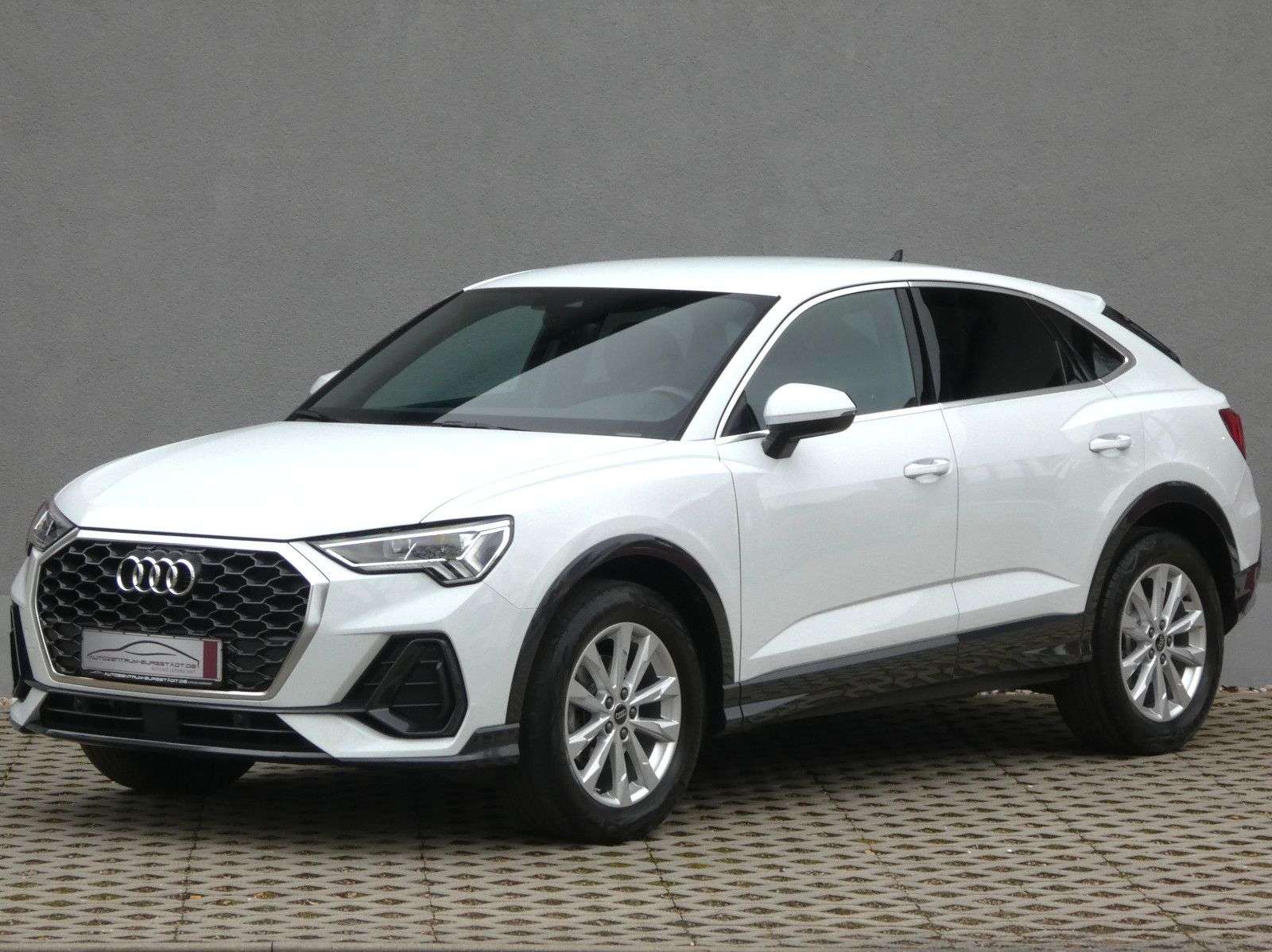 Second hand Audi Q3 2.0