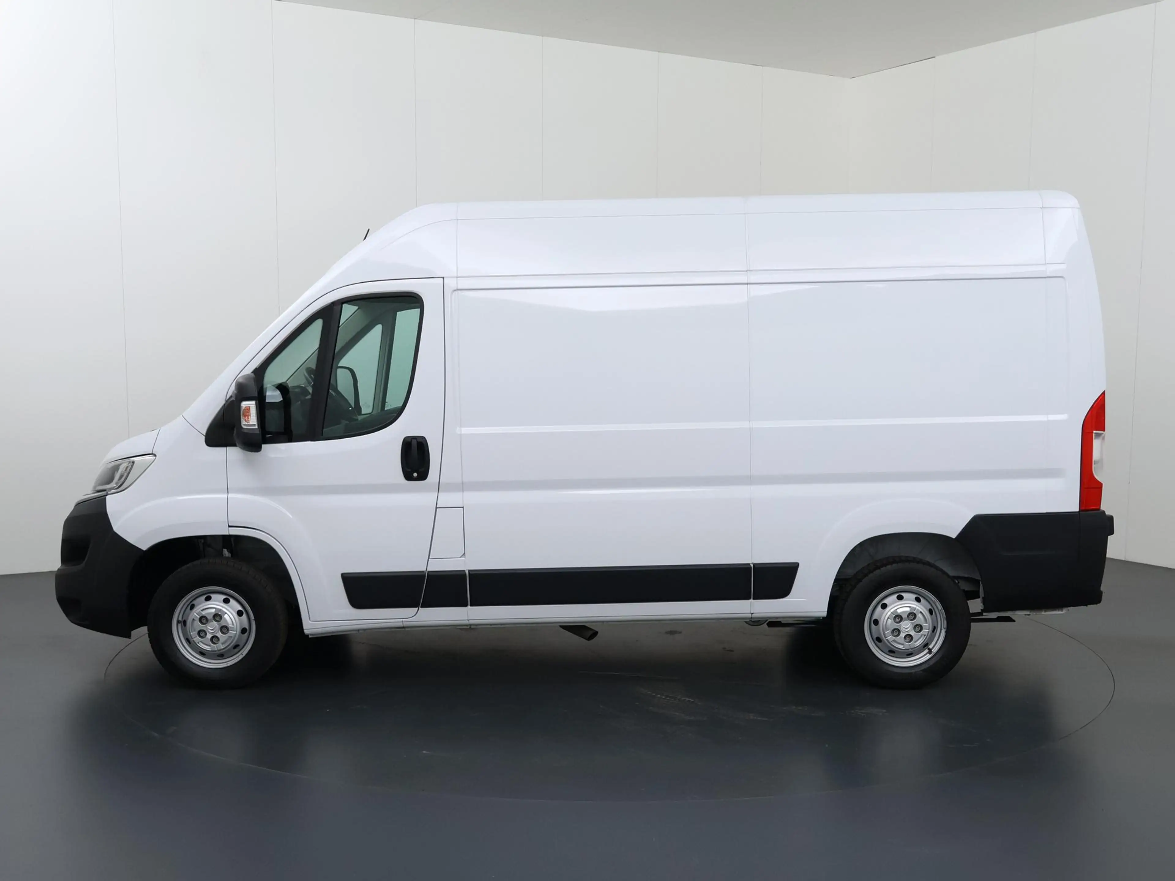 Citroen Jumper 2.2 BlueHDi | 120 PK | L2 H2 | 3.3t | Climate Cont — photo 5