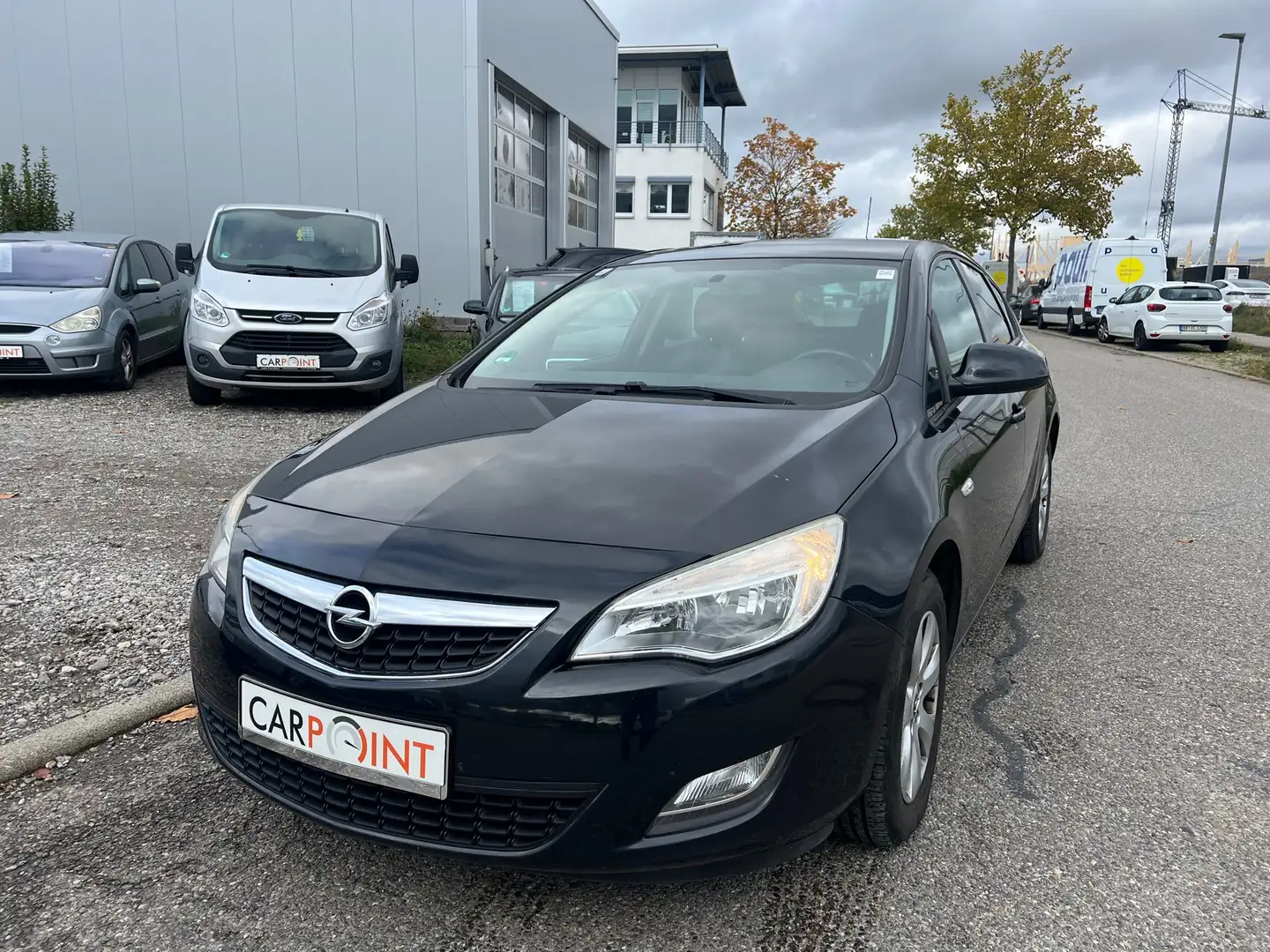 Opel Astra *1,4 Turbo Benzin*Euro5*ALU*Klima*Sitzh+Lenkrad* Zwart - 2