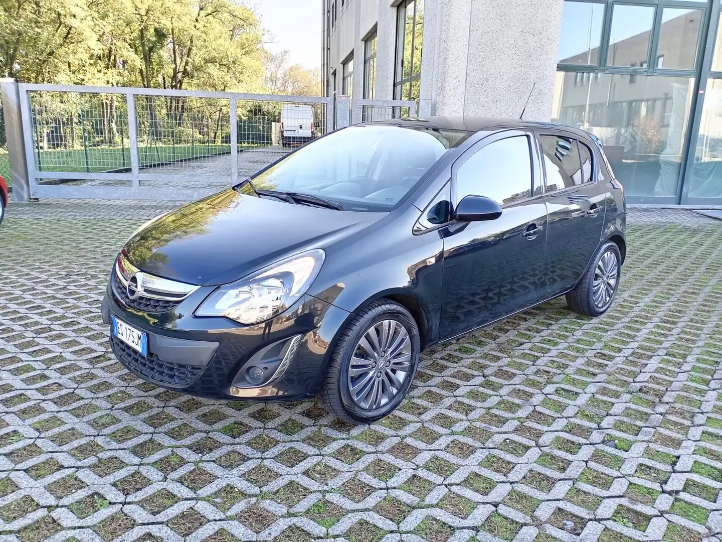 Opel Corsa 1.2 85CV 5 porte GPL-TECH*Cerchi*Clima*Aux*Pelle Grigio - 1