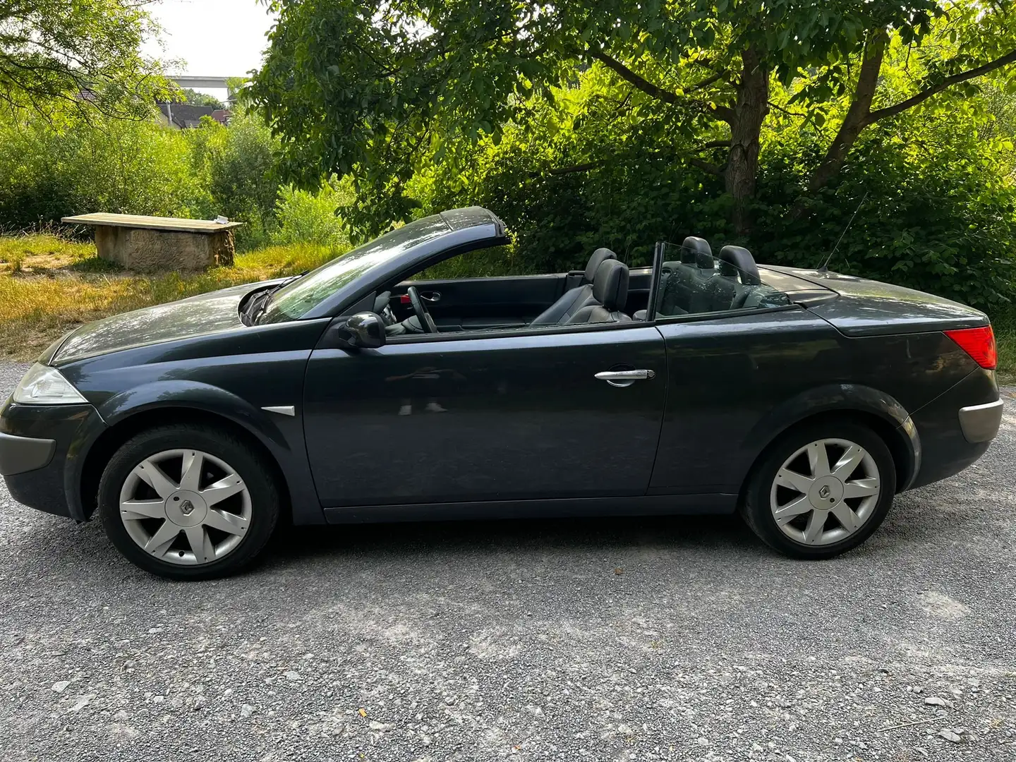 Renault Megane Megane Coupe-Cabriolet 1.6 Coupe-Cabriolet Dynamiq - 2