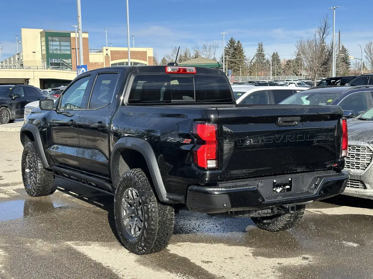 Chevrolet Colorado снимка Chevrolet Colorado