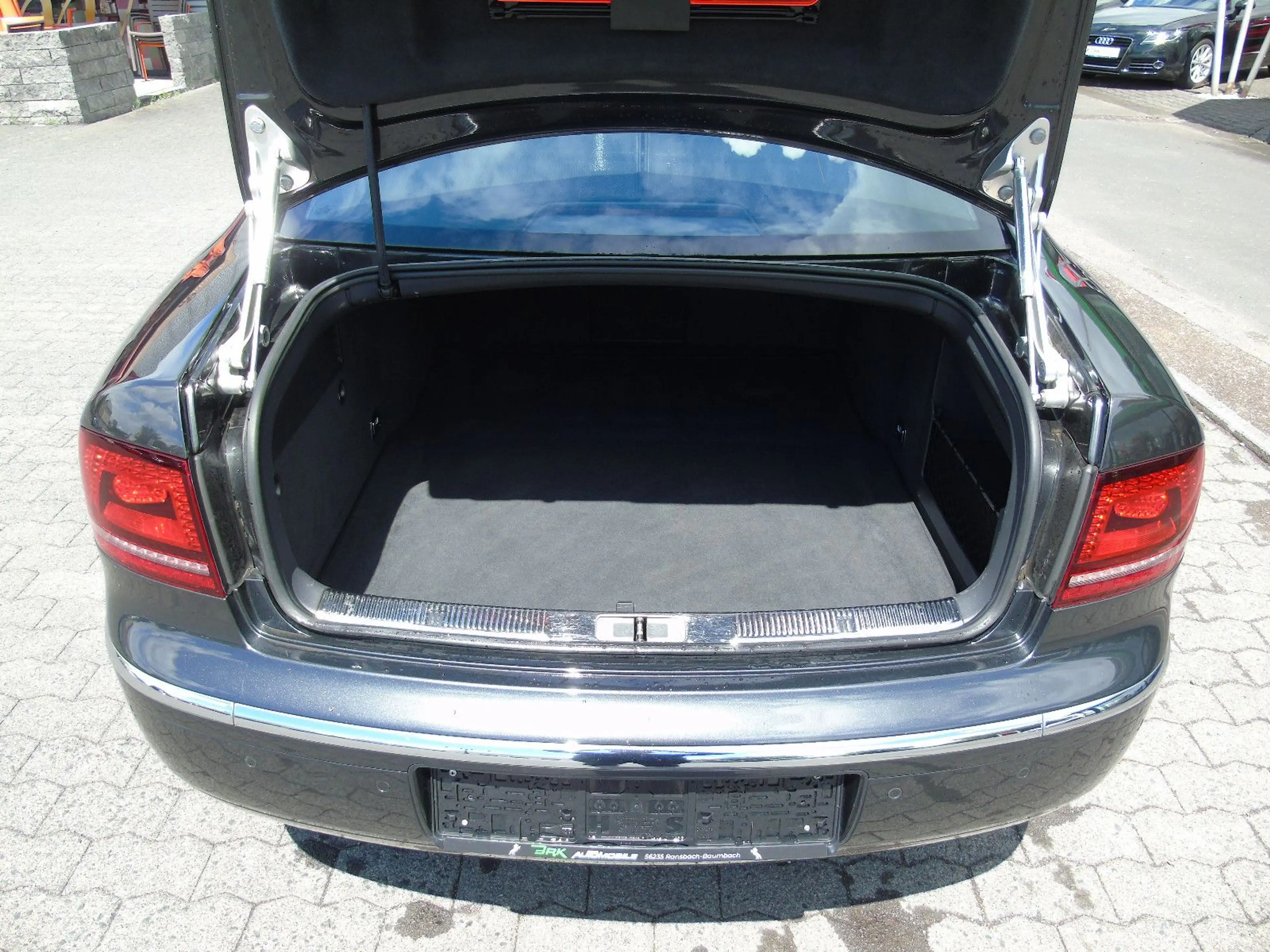 Volkswagen Phaeton V6 3.0TDI 5-Sitzer 4Motion *TOP ZUSTAND* — photo 8