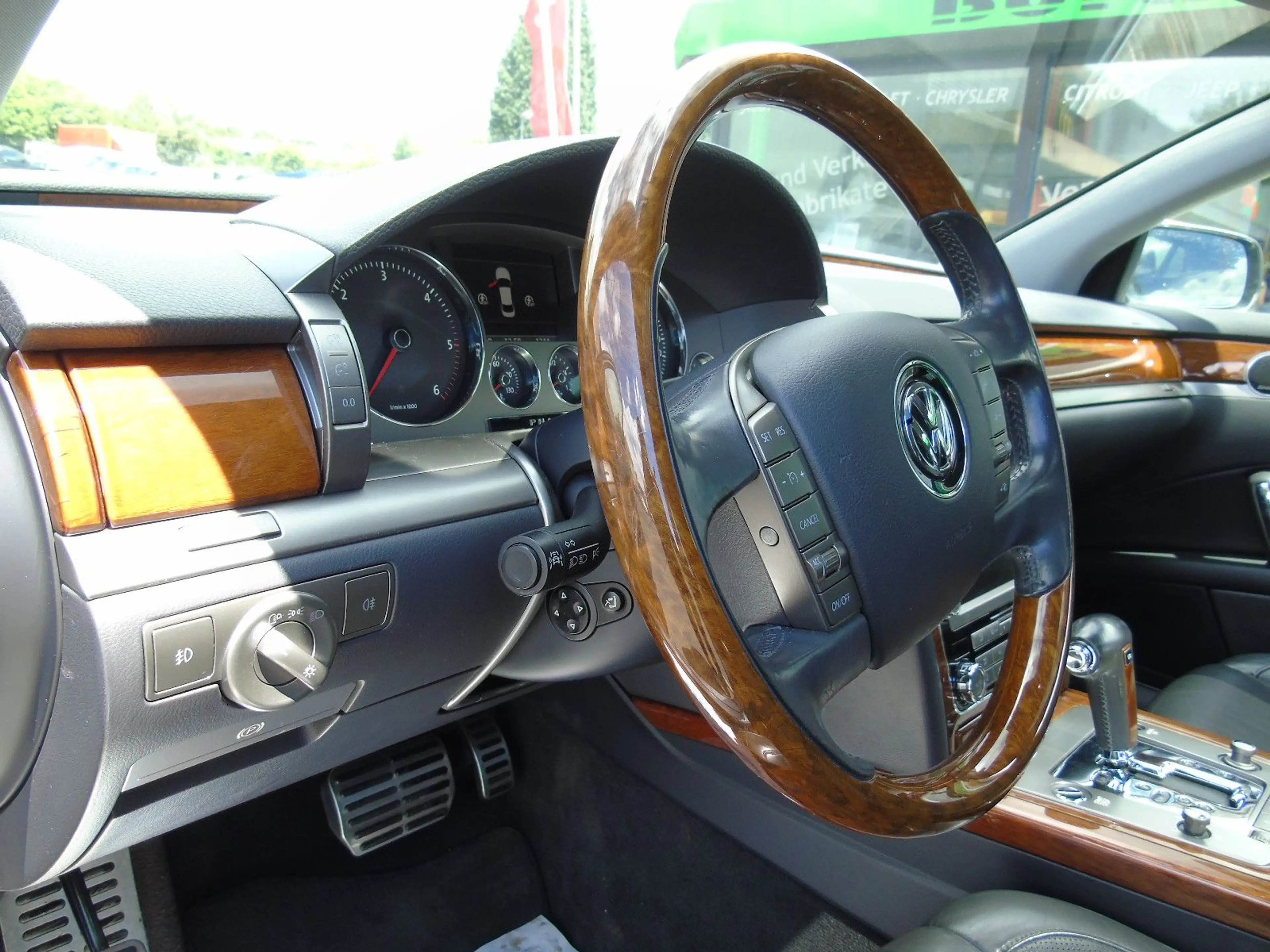 Volkswagen Phaeton V6 3.0TDI 5-Sitzer 4Motion *TOP ZUSTAND* — photo 13