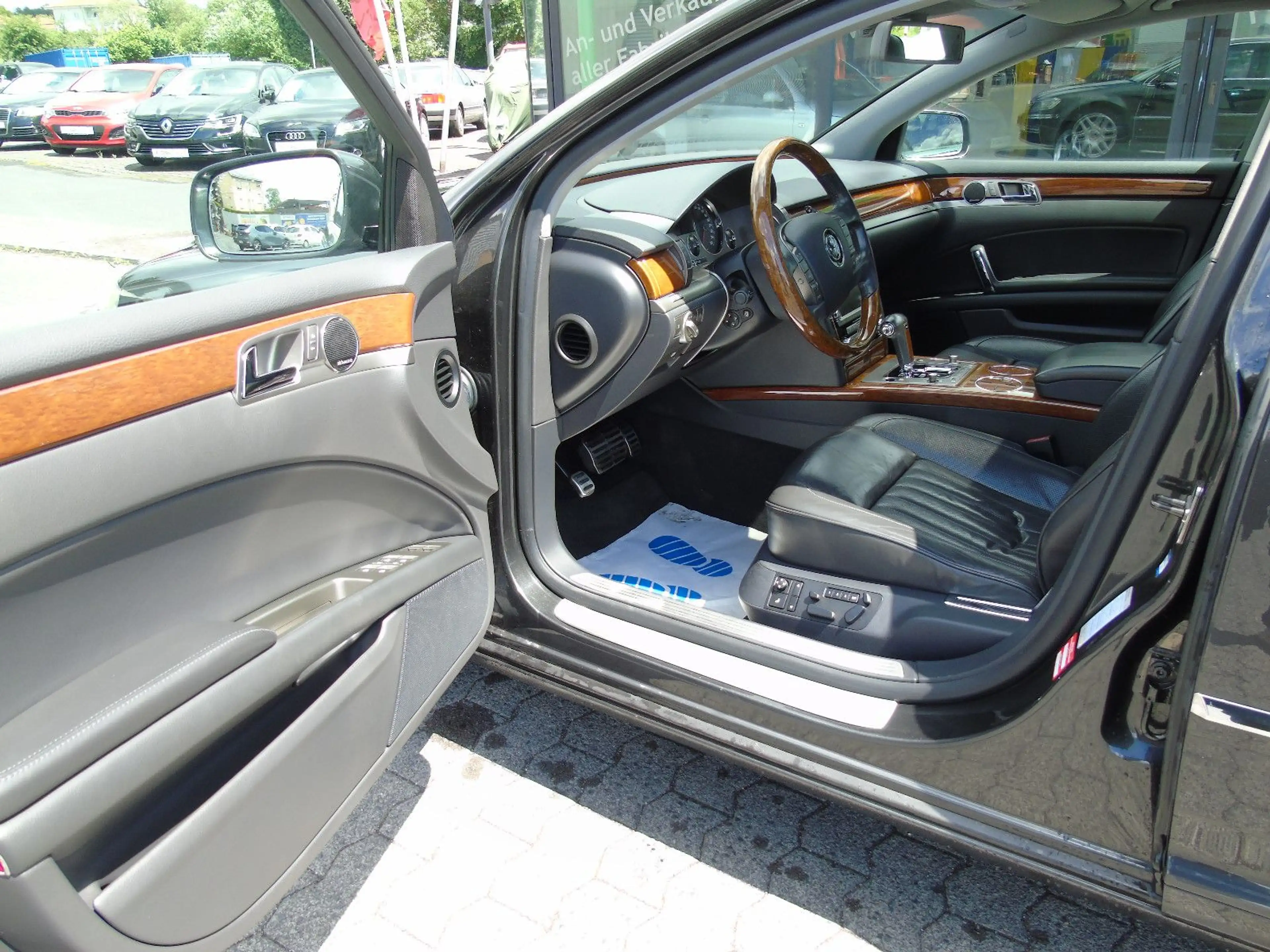 Volkswagen Phaeton V6 3.0TDI 5-Sitzer 4Motion *TOP ZUSTAND* — photo 10