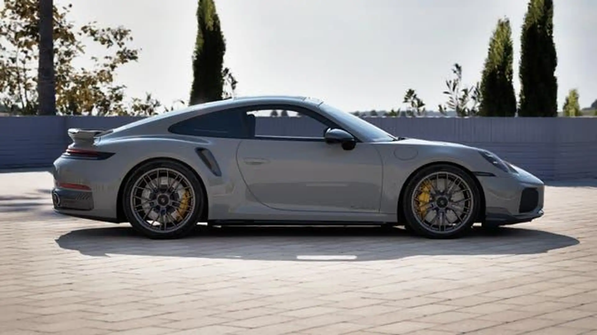 포르쉐 911 Turbo S Coupe 2026 화이트 사진 6