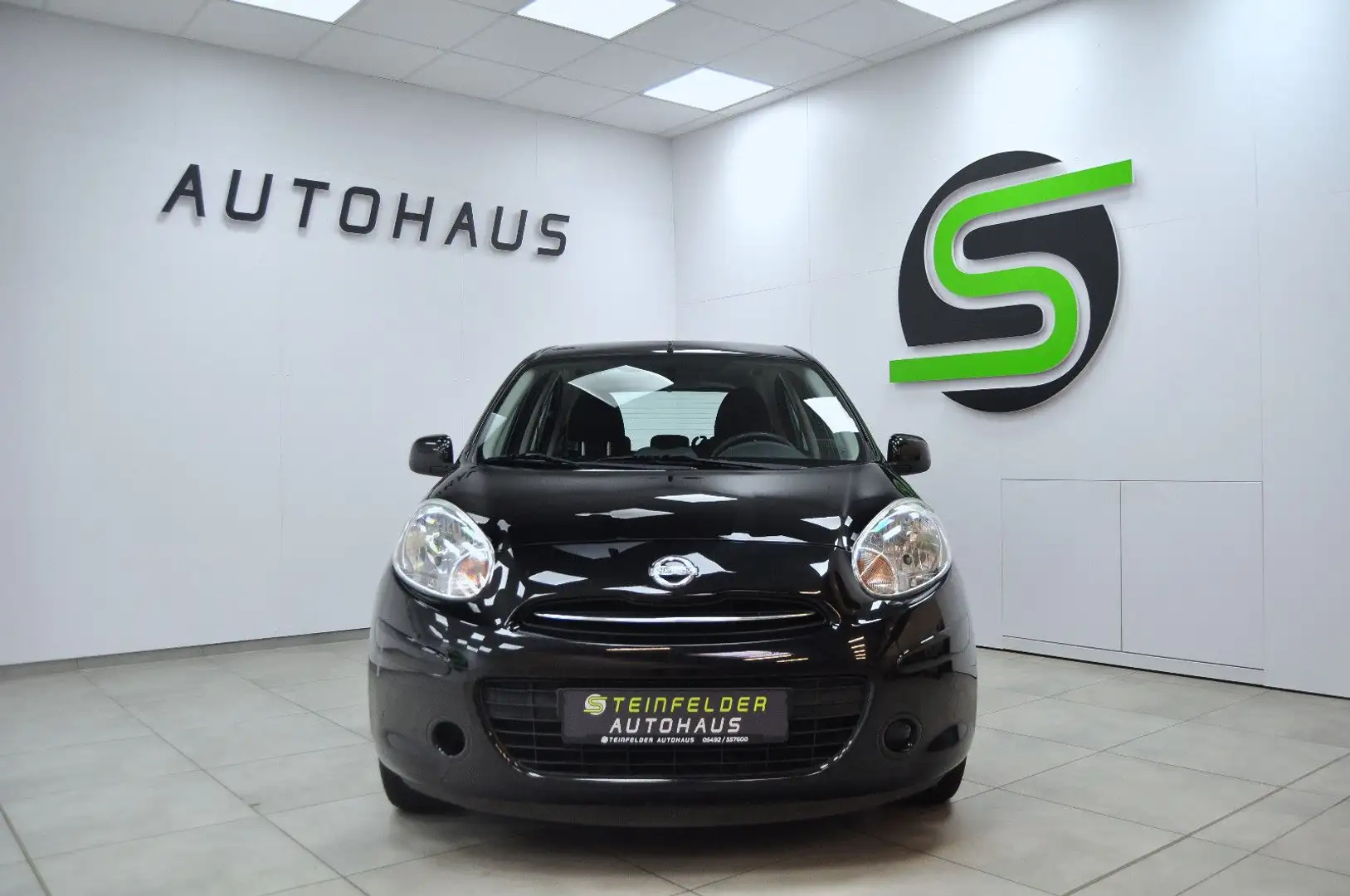 Nissan Micra Acenta TEMPOMAT / NAVI / 1.HAND Schwarz - 2
