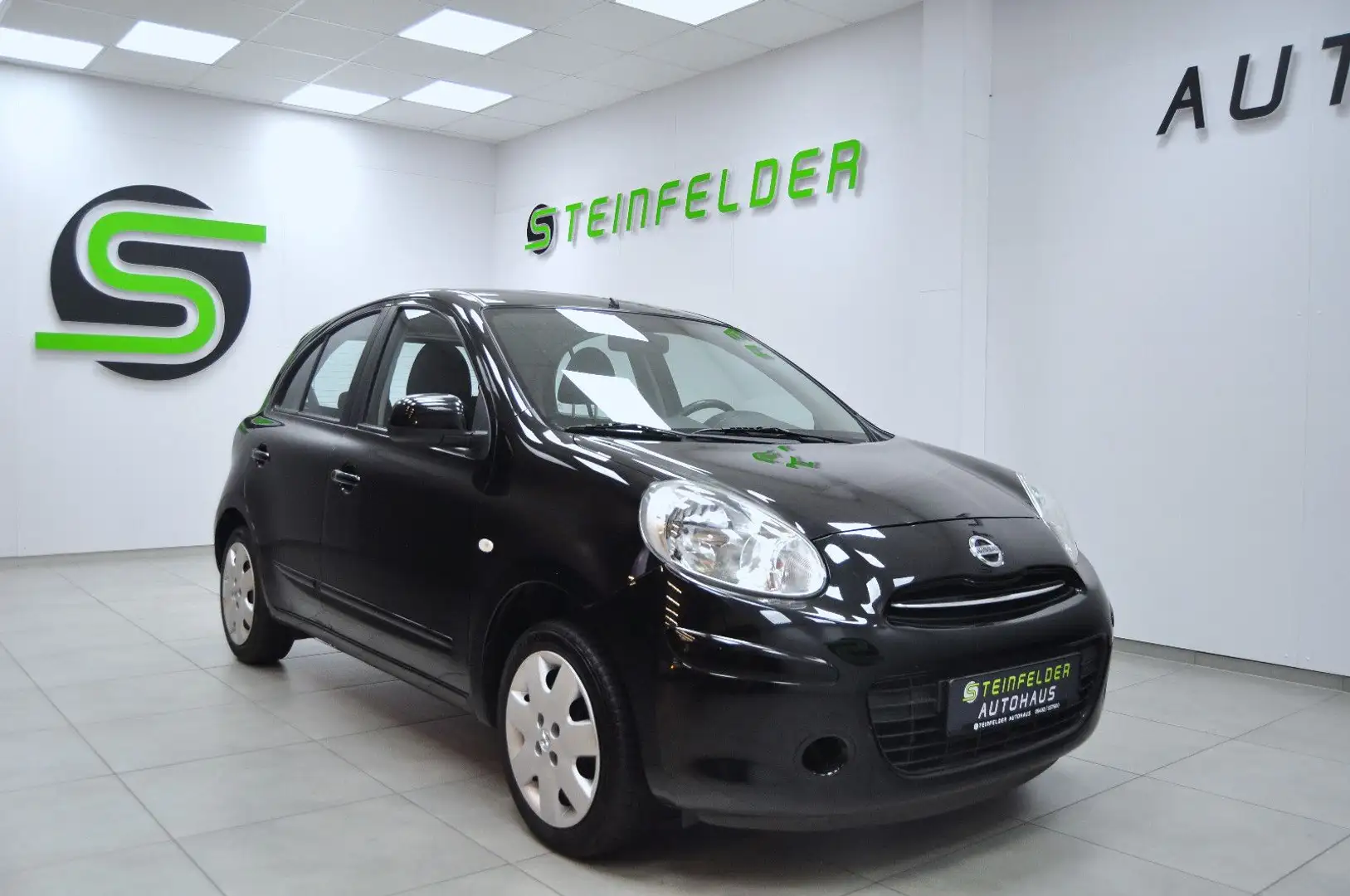 Nissan Micra Acenta TEMPOMAT / NAVI / 1.HAND Schwarz - 1