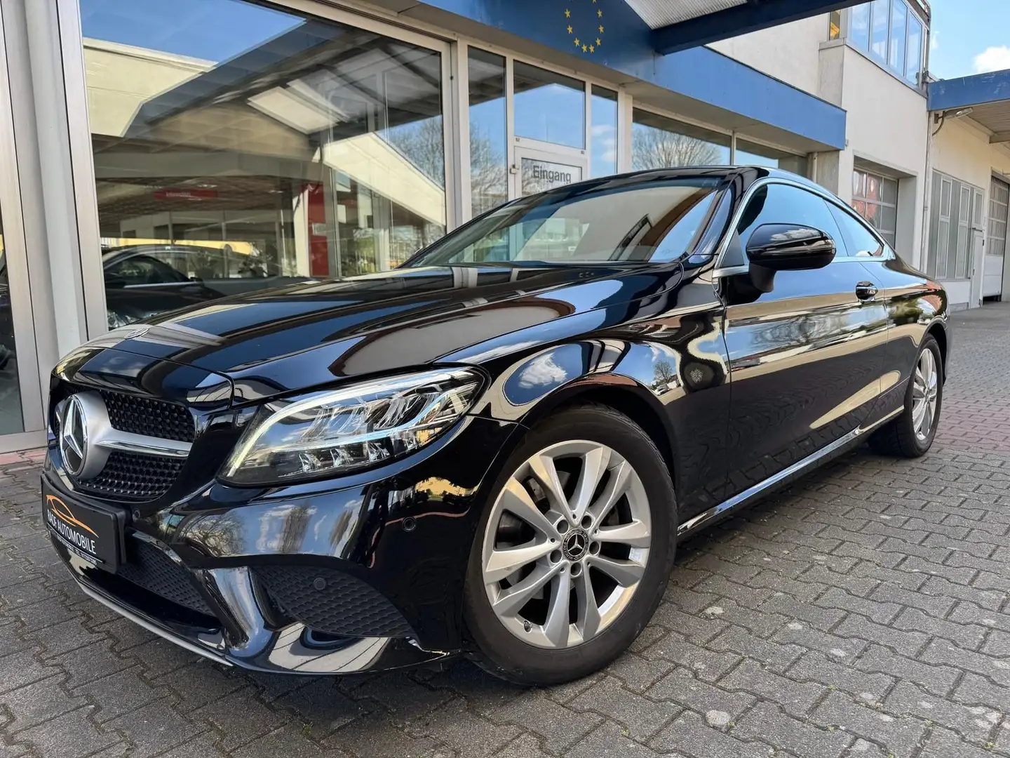 Mercedes-Benz C 220 D COUPE LED 1HAND 1 JAHR GARANTIE Schwarz - 1