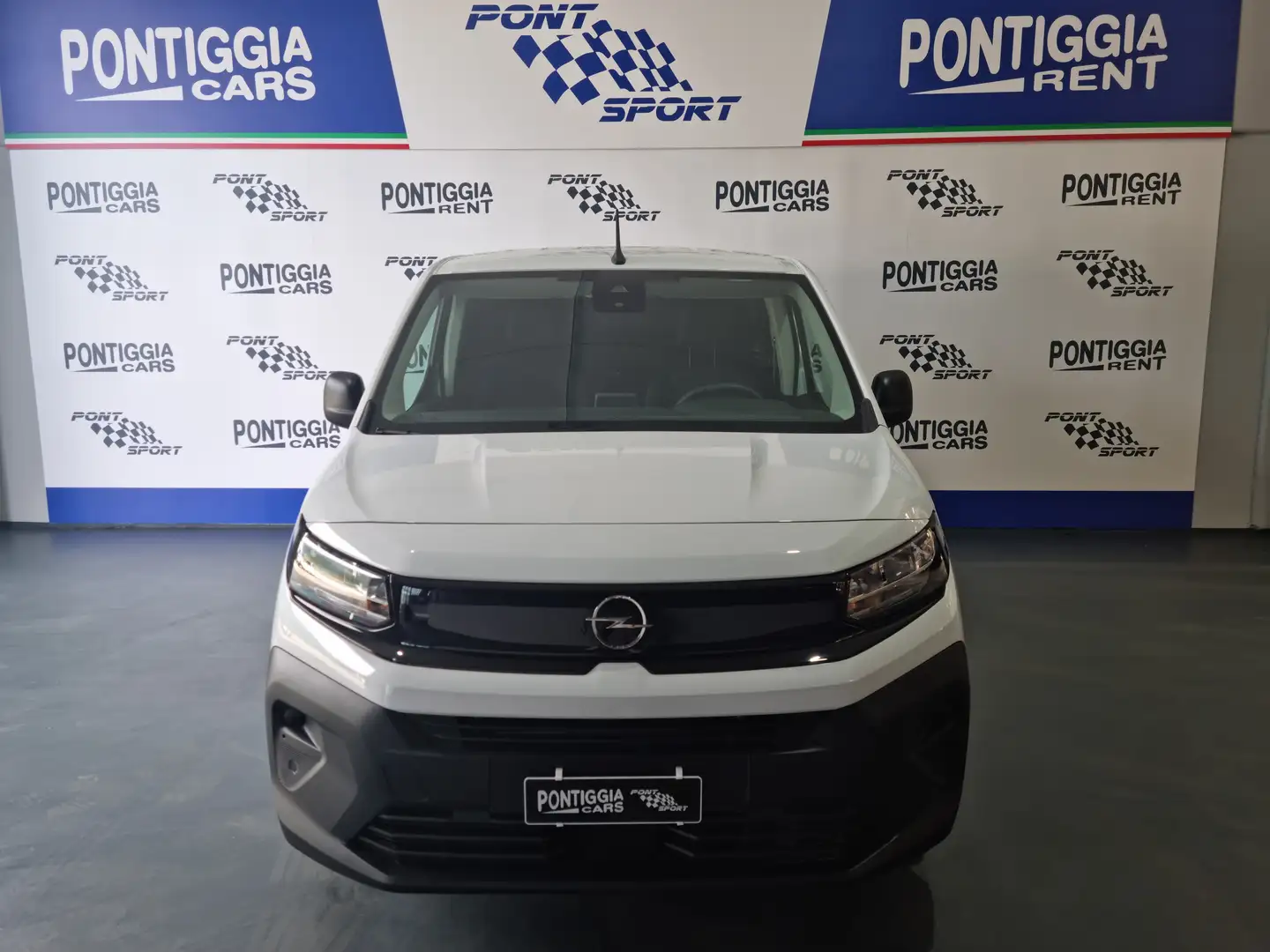 Opel Combo CARGO PASSO CORTO 1.5 BLUE HDI 100CV NEW MODEL Weiß - 2