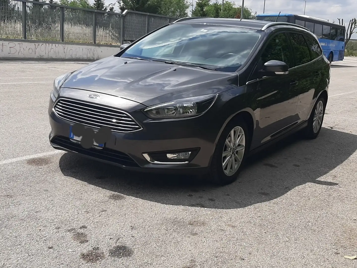 Ford Focus SW 1.5 tdci Titanium X s&s 120cv Grigio - 1