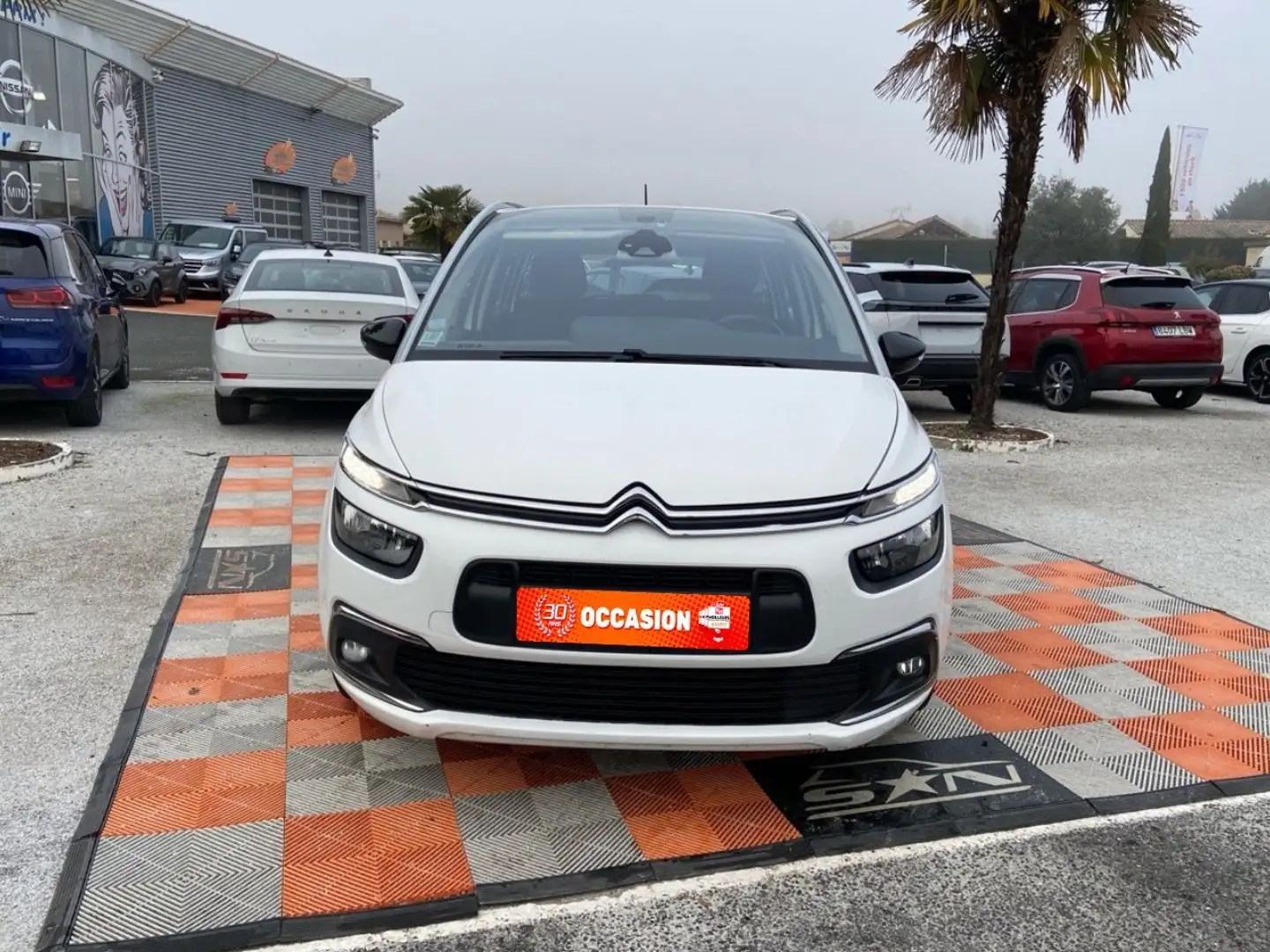 Citroen Grand C4 SpaceTourer BlueHDi 130 BV6 C-SERIES GPS Caméra 7 PL Wit - 2