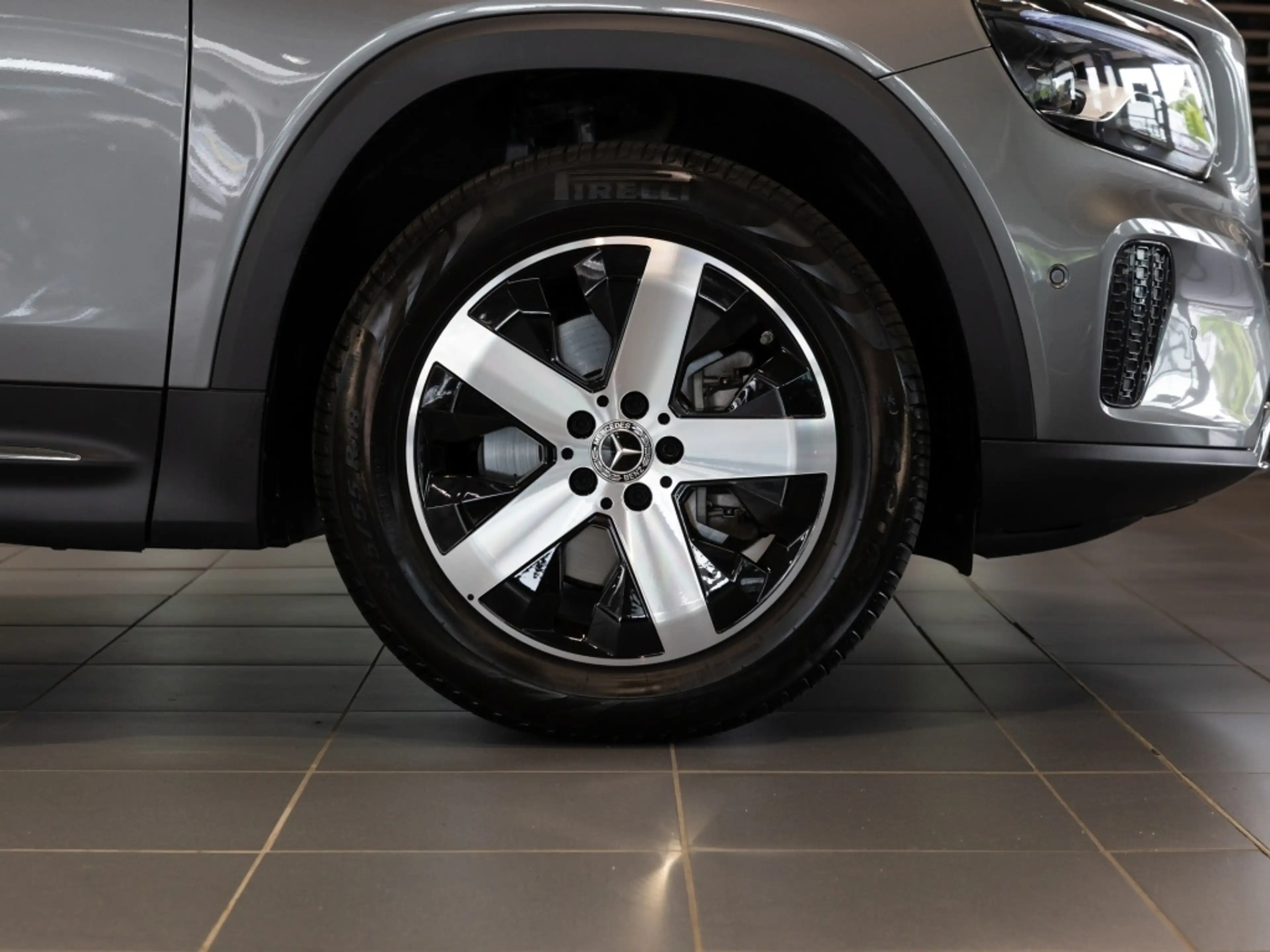 Mercedes-Benz GLB 250 4M , PROGRESSIVE MEMO MULTI 360 DISTR — photo 6