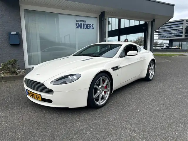 Aston Martin Vantage 4.3 V8 Sportshift Young Timer - BTW Auto
