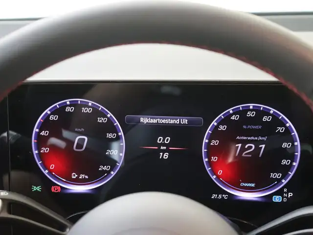 Mercedes-Benz GLB view 12