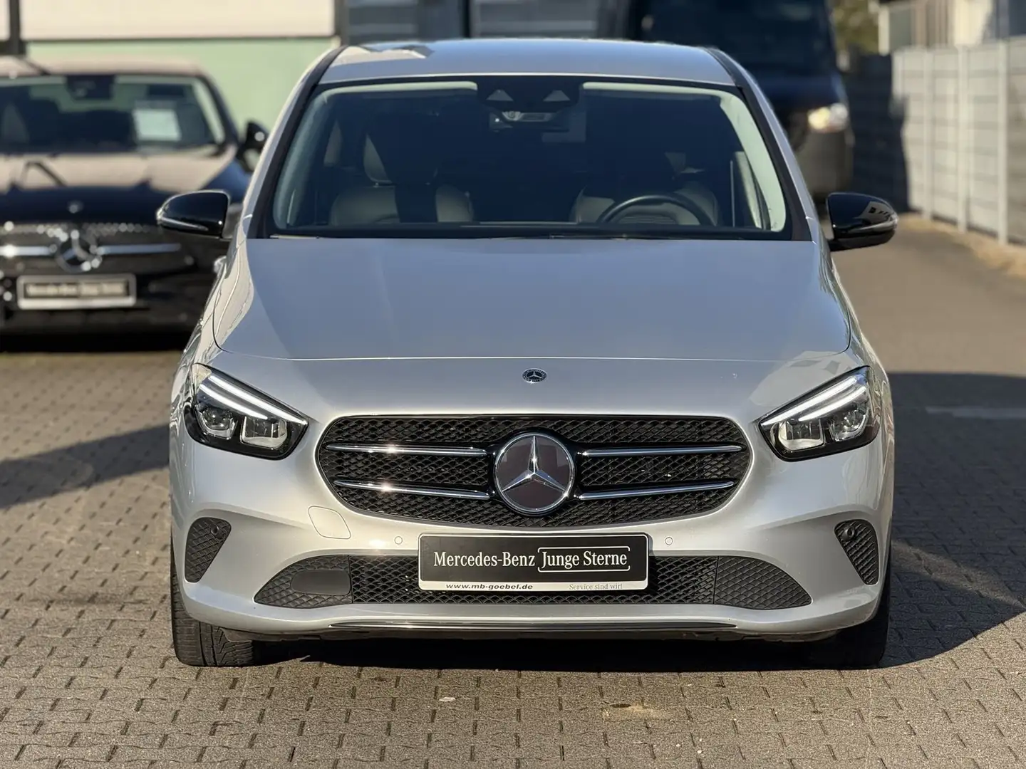 Mercedes-Benz B 250 e Progressive*KAMERA*LED*NAVI*SITZHEIZUNG* Silber - 2