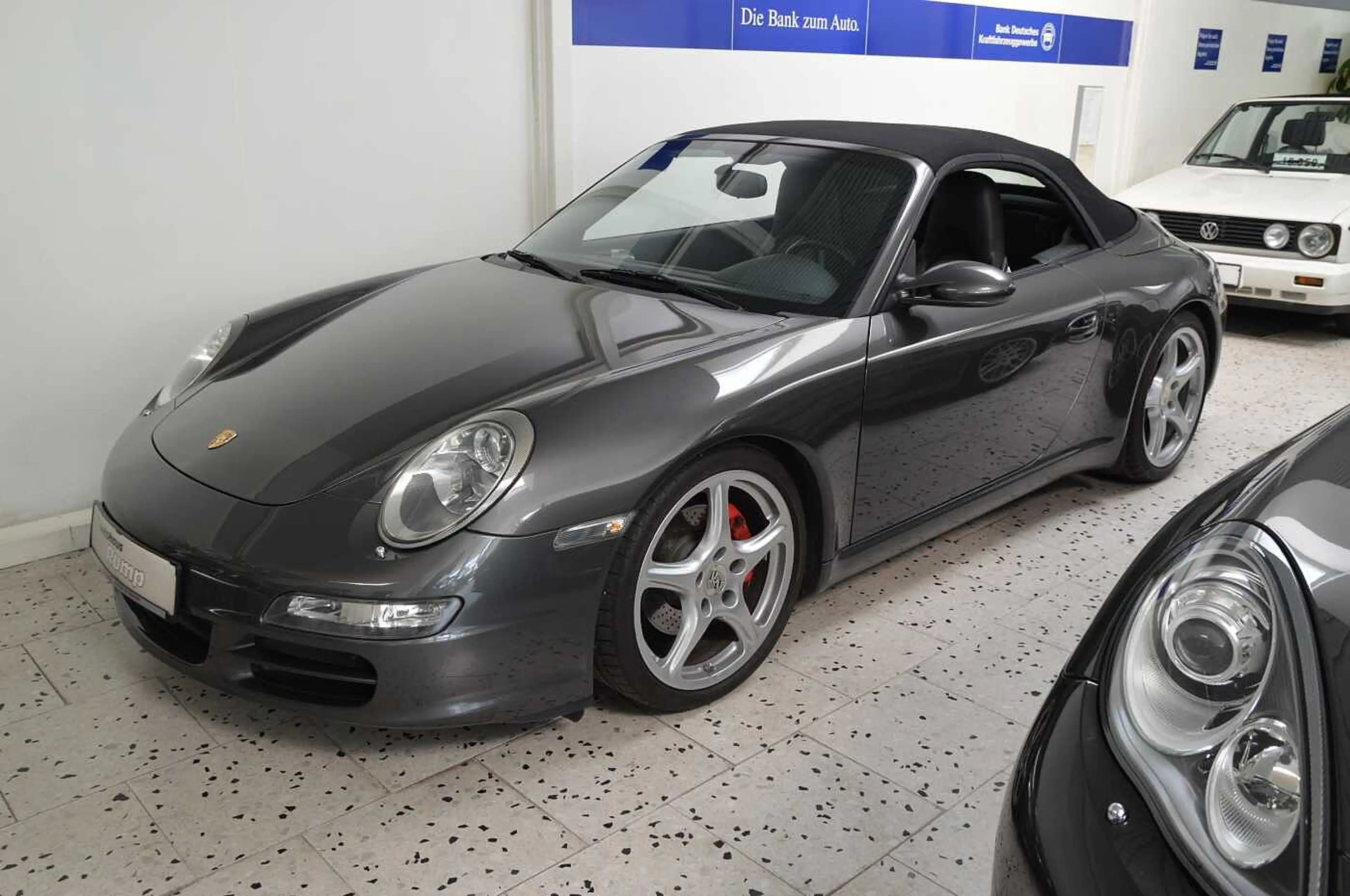 Porsche 911 Cabrio Carrera Schalter — photo 6