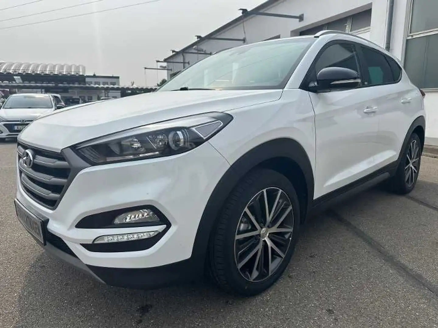 Hyundai TUCSON 1,6 Passion / WR ( leichter Hagel ) Blanc - 1