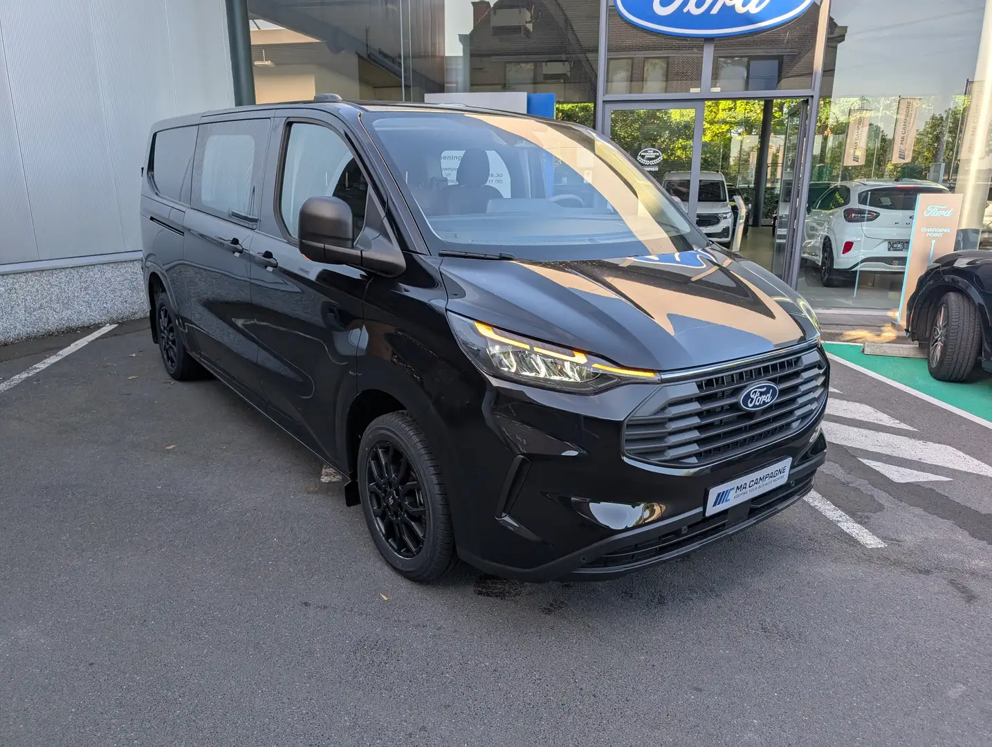 Ford Transit Custom DC Trend 320L L2 2.0TDCi 170pk A8 automaat Noir - 1