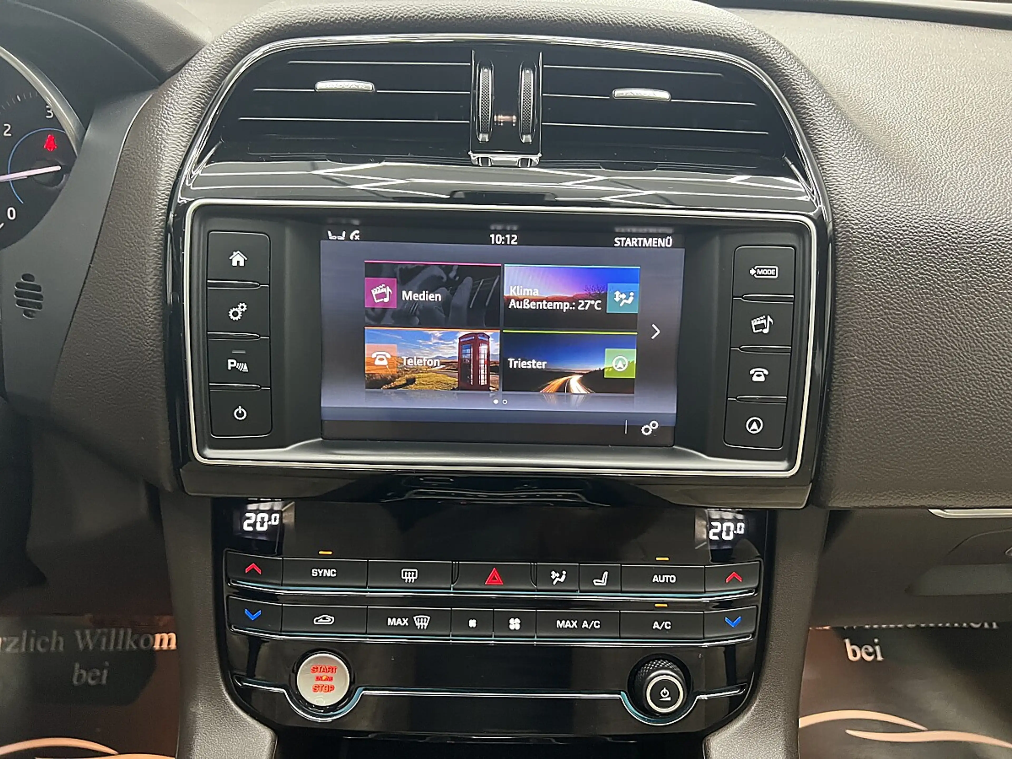 Jaguar F-Pace 20d AWD Prestige Aut.  * SOFORT FINANZIERUNG & ... — photo 13