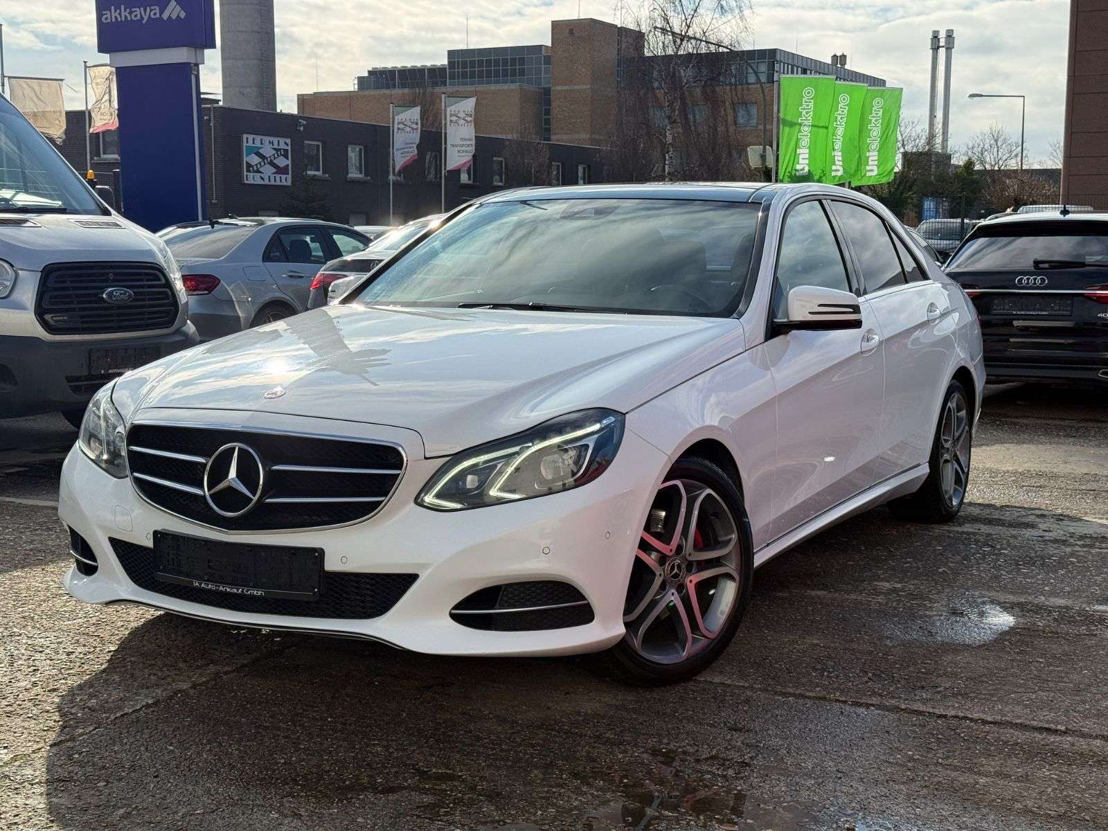 Second hand Mercedes Benz E-Class 