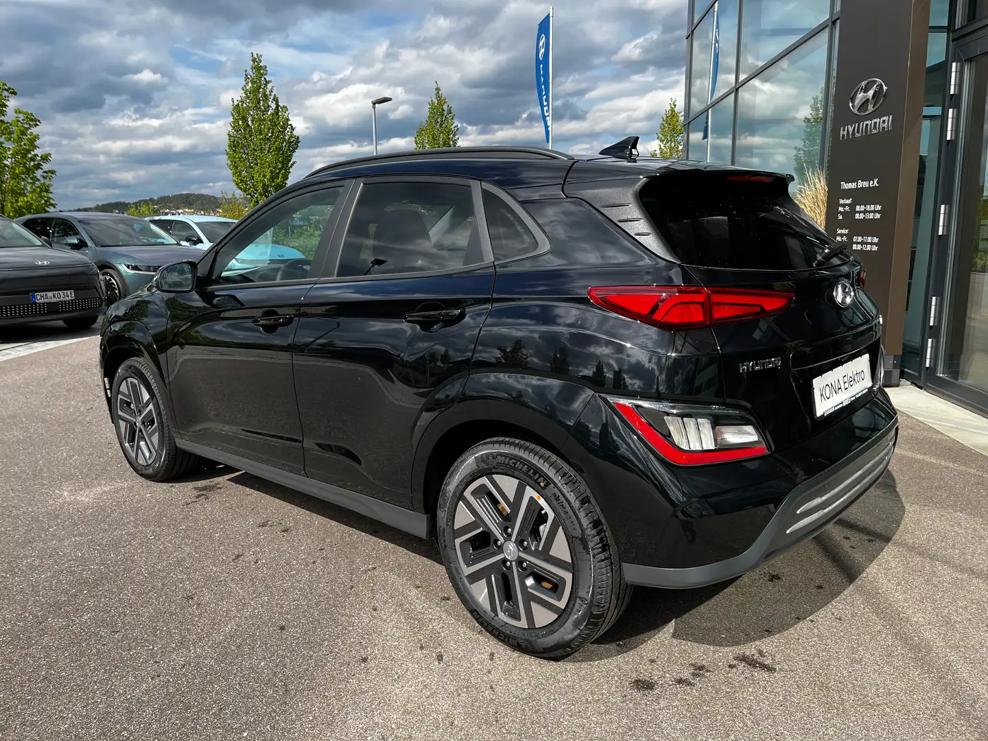 Hyundai KONA Elektro 2WD 39kW/h AdvantagePaket Nero - 2