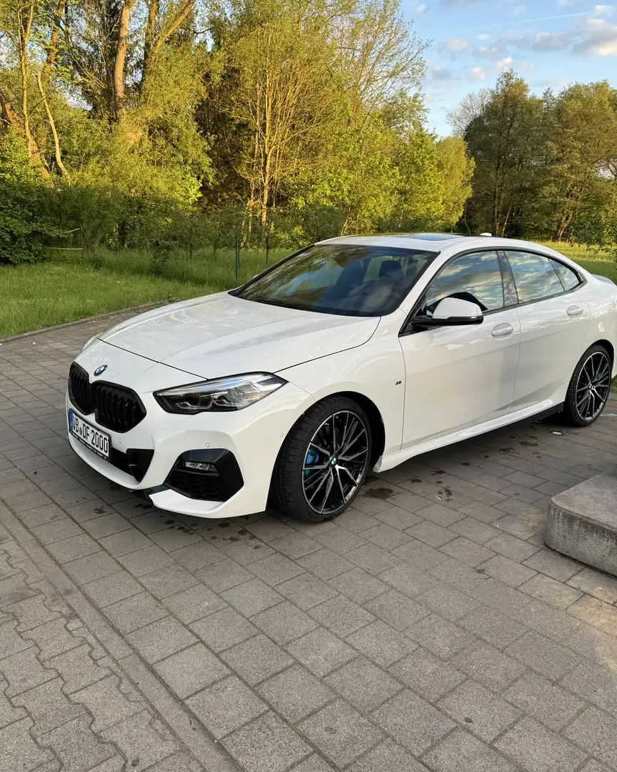 BMW 220 220 d M Sport Gran. Coupé mit 8 Felgen ! Weiß - 1