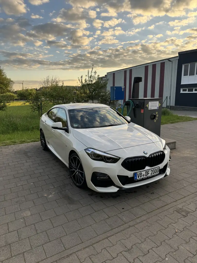 BMW 220 220 d M Sport Gran. Coupé mit 8 Felgen ! Weiß - 2