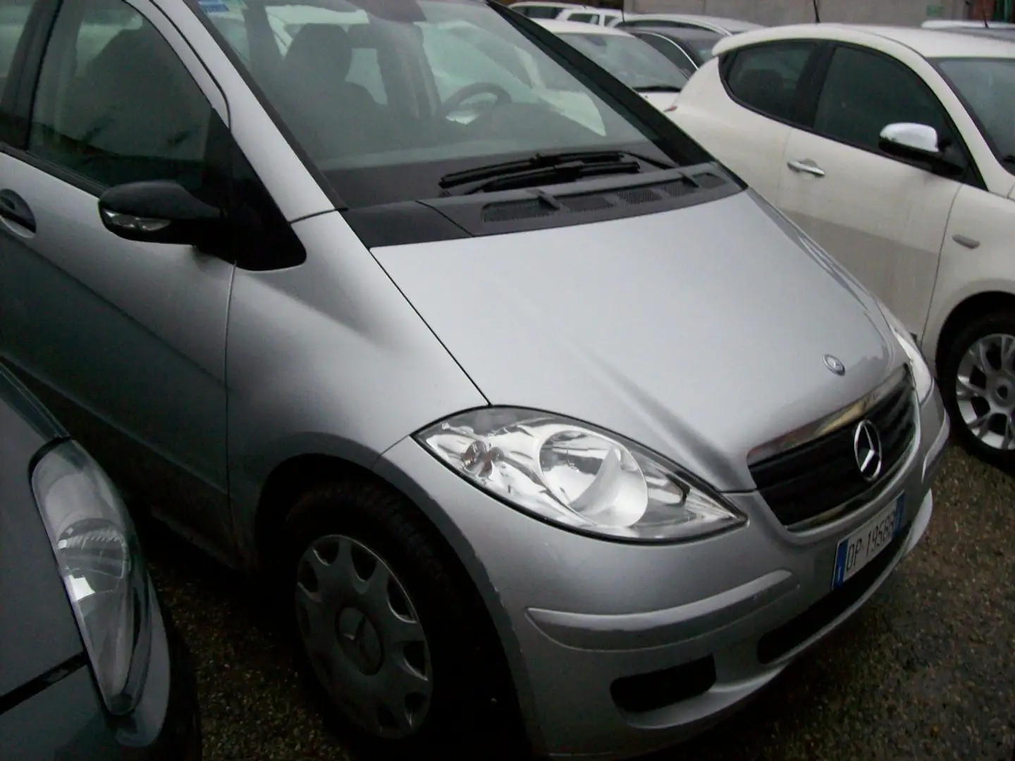 Mercedes-Benz A 160 A 160 cdi Elegance Grigio - 1