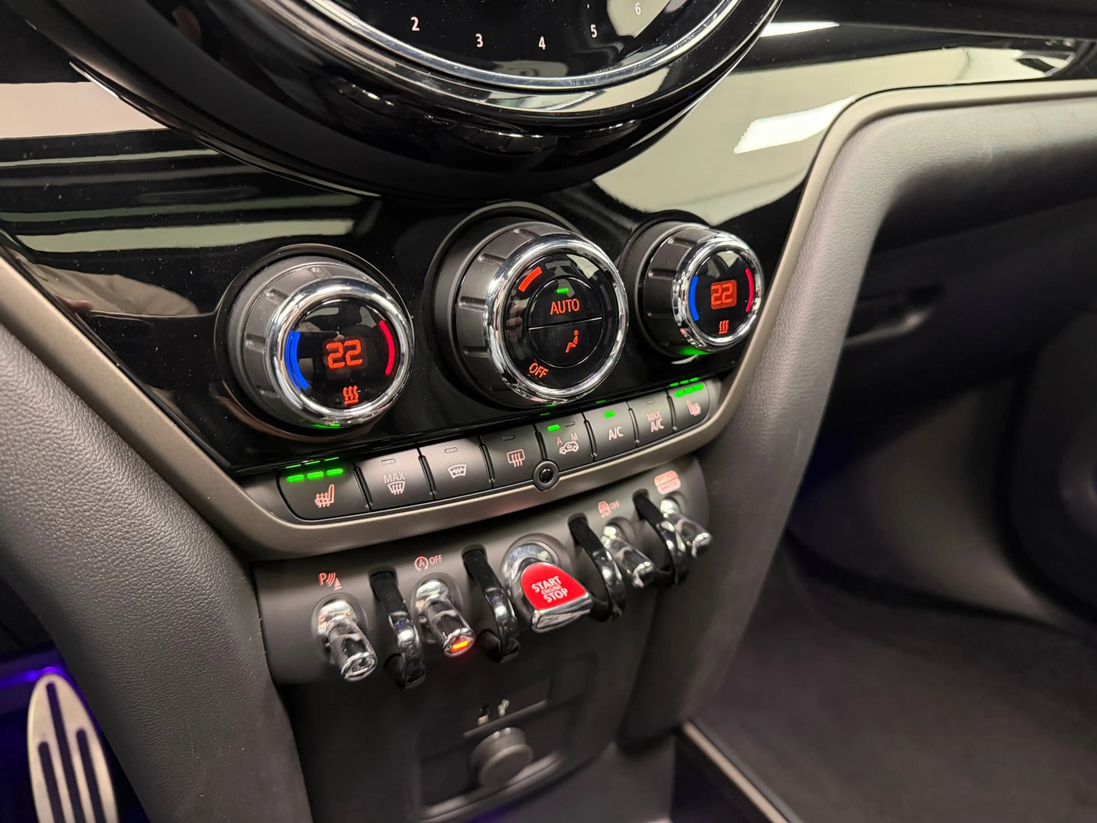 MINI John Cooper Works Countryman 2.0 S ALL4 JCW Premium Plus | Panoramadak | Memory — photo 14