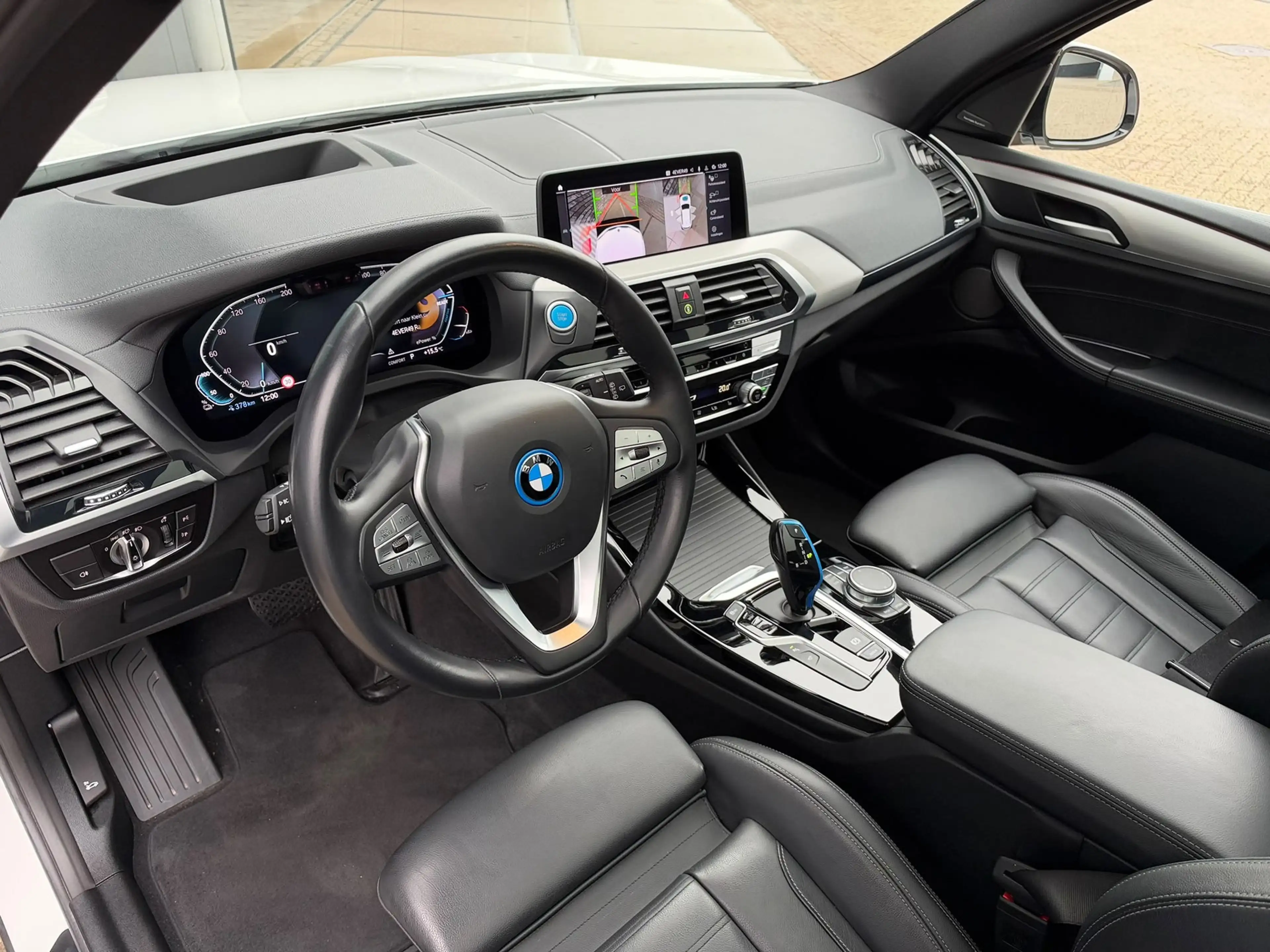 BMW iX3 High Executive 80 kWh l SOH 94% l PANO l H/K l HUD — photo 4