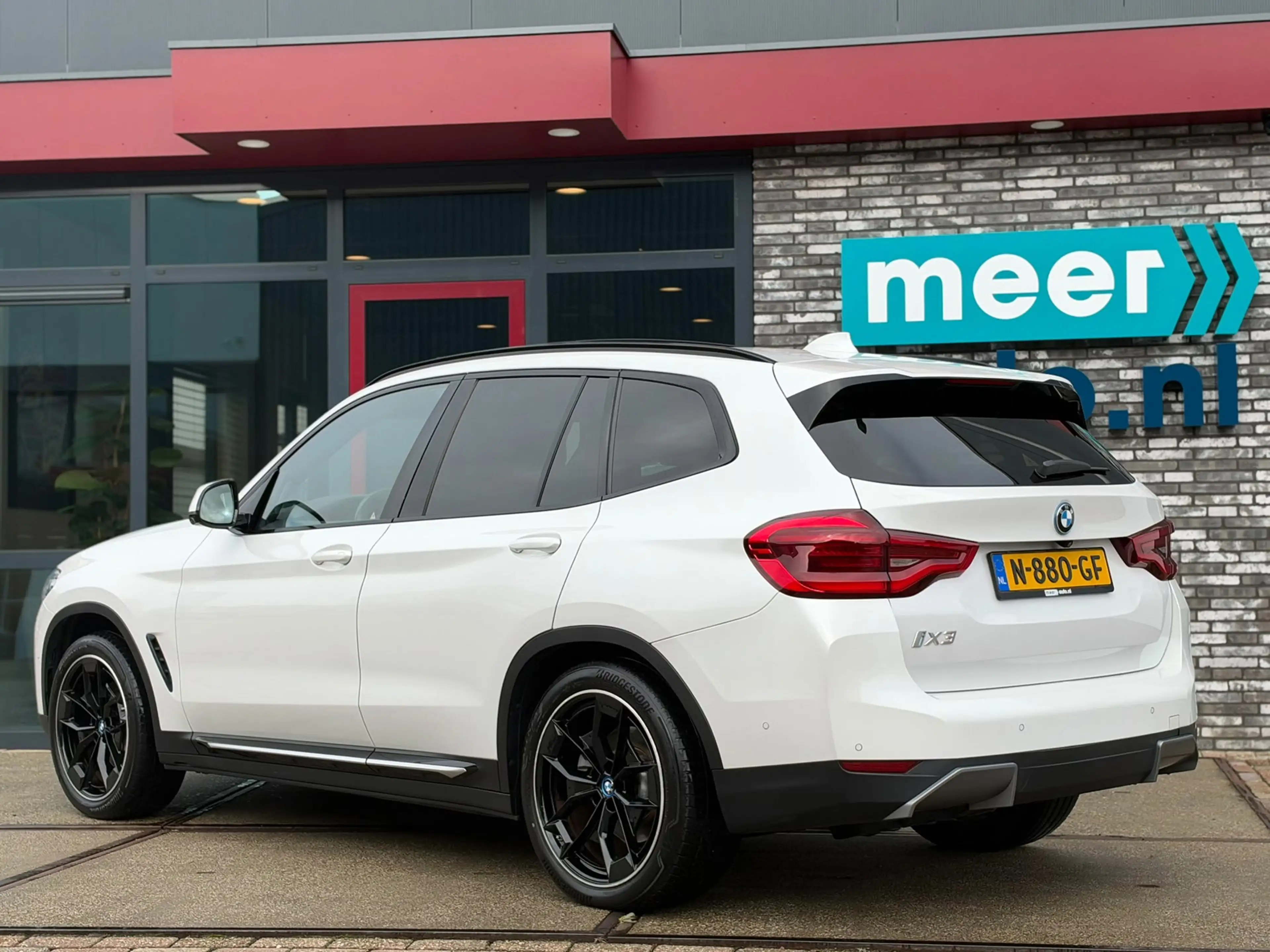 BMW iX3 High Executive 80 kWh l SOH 94% l PANO l H/K l HUD — photo 20