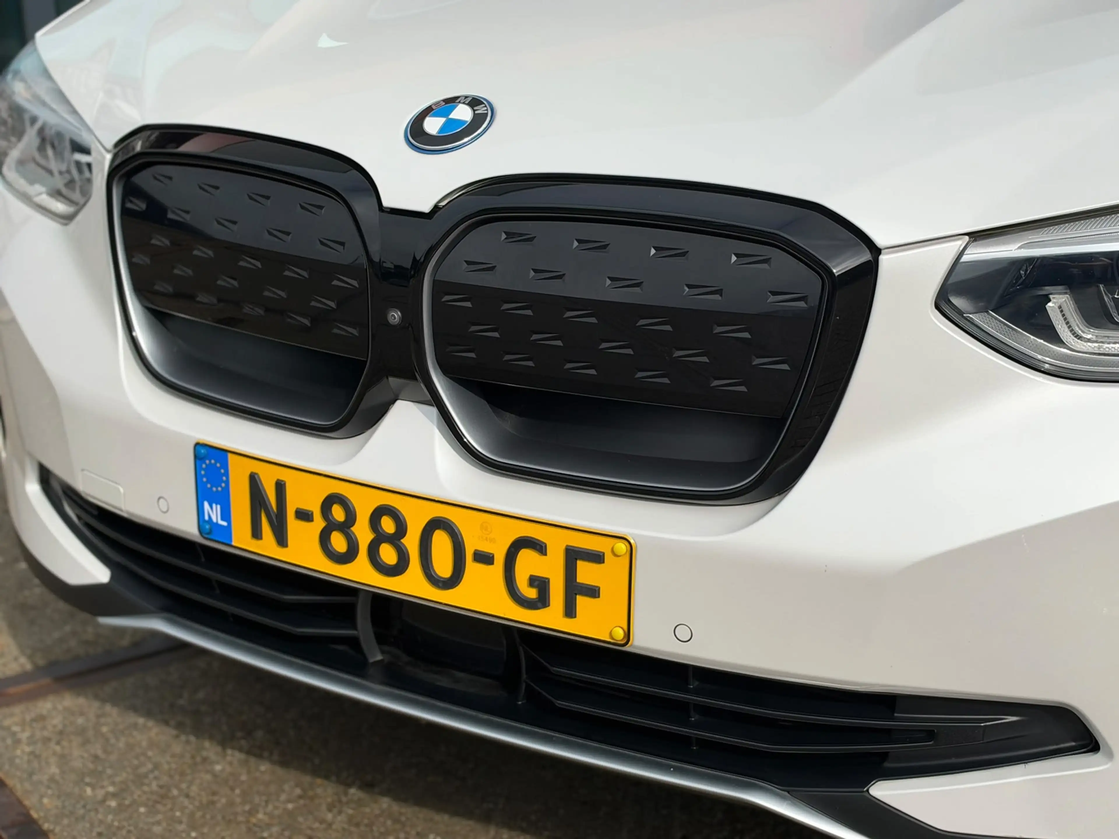 BMW iX3 High Executive 80 kWh l SOH 94% l PANO l H/K l HUD — photo 30