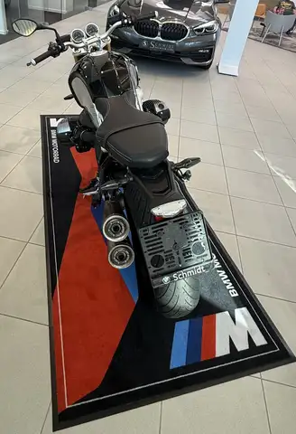 BMW R view 9