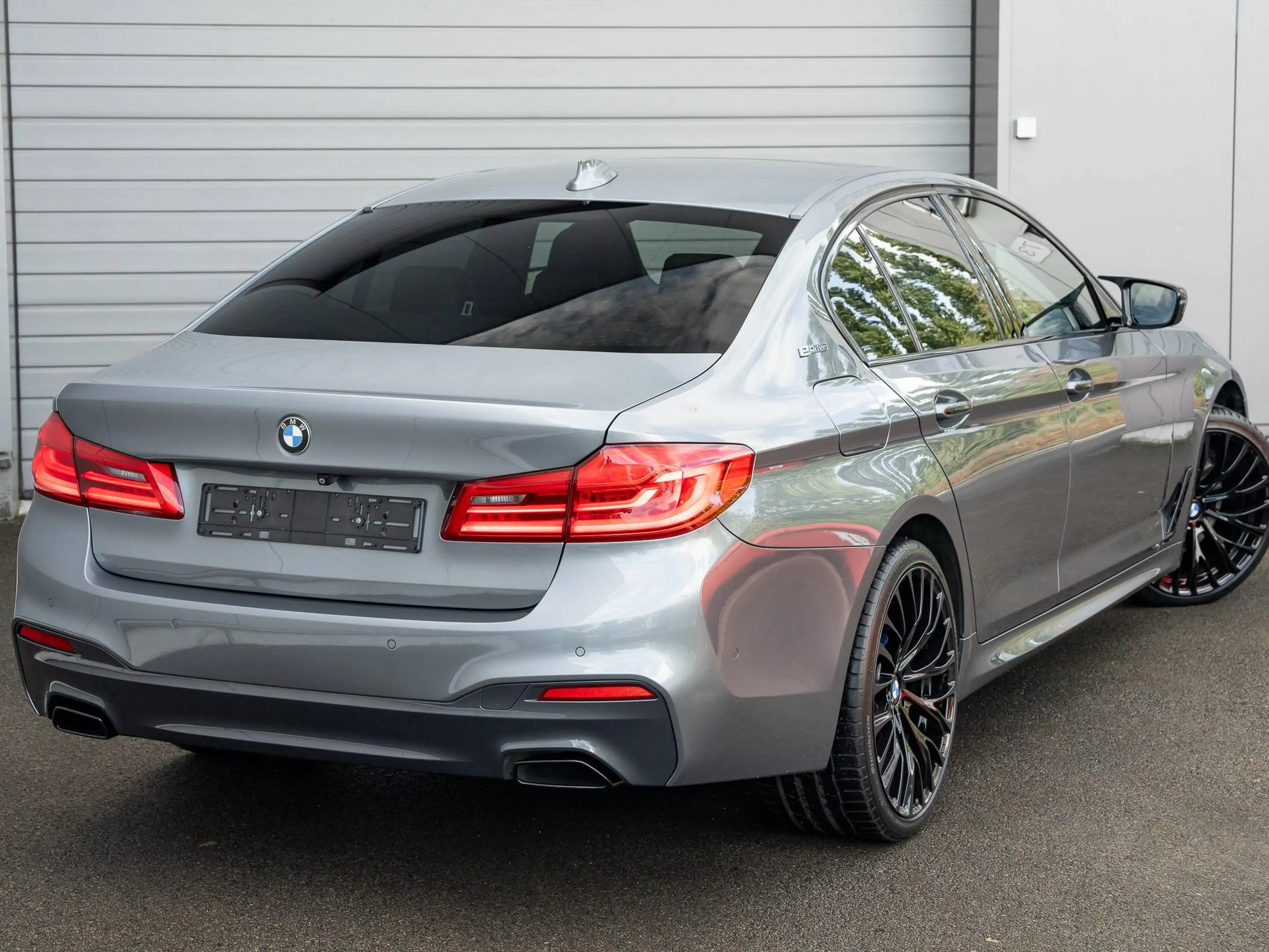 BMW 530 e M SPORT/PANO/NAPPA/HUD/ACC/360°/BREYTON/ADAPT.LED — photo 9