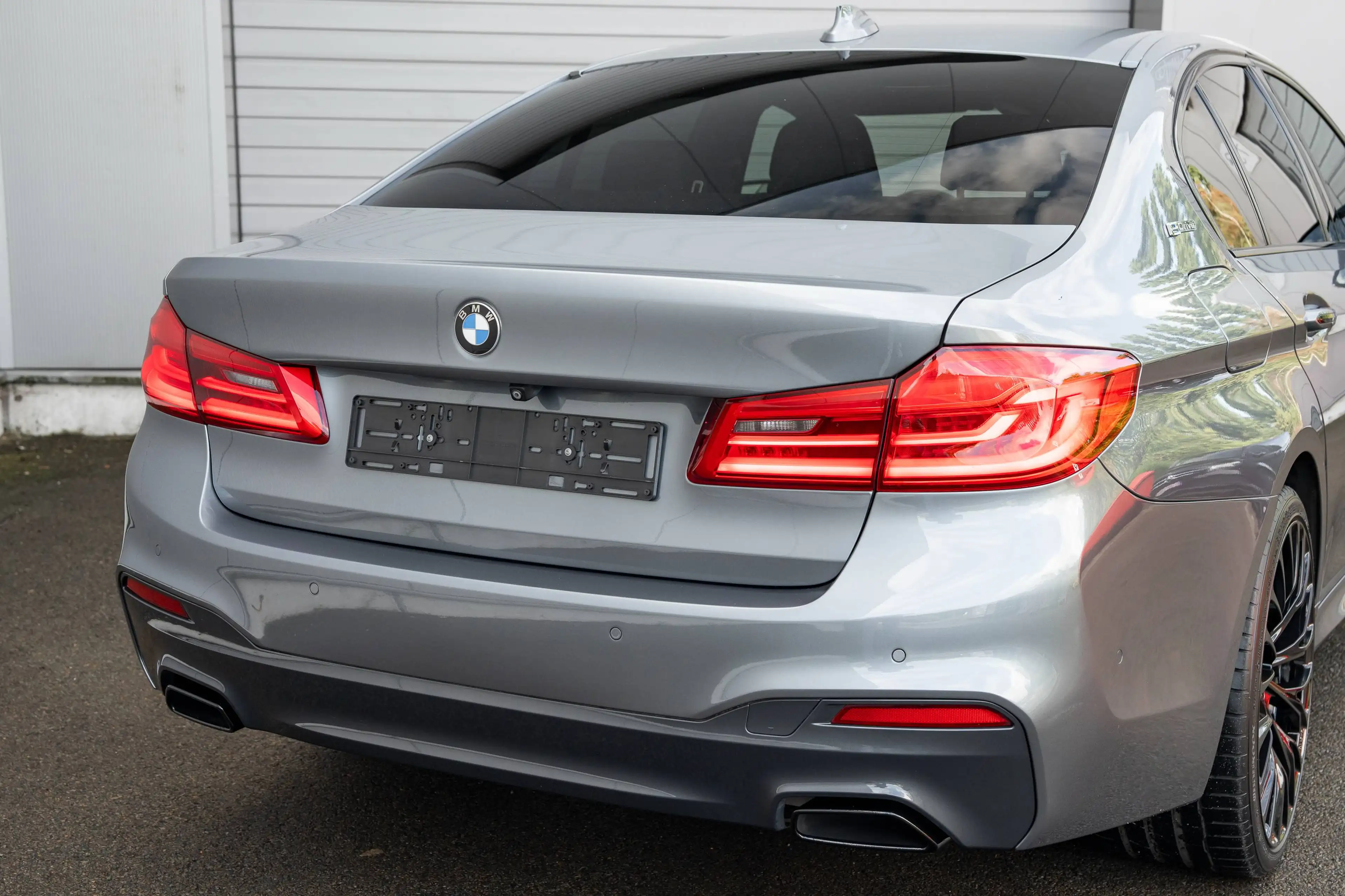BMW 530 e M SPORT/PANO/NAPPA/HUD/ACC/360°/BREYTON/ADAPT.LED — photo 10