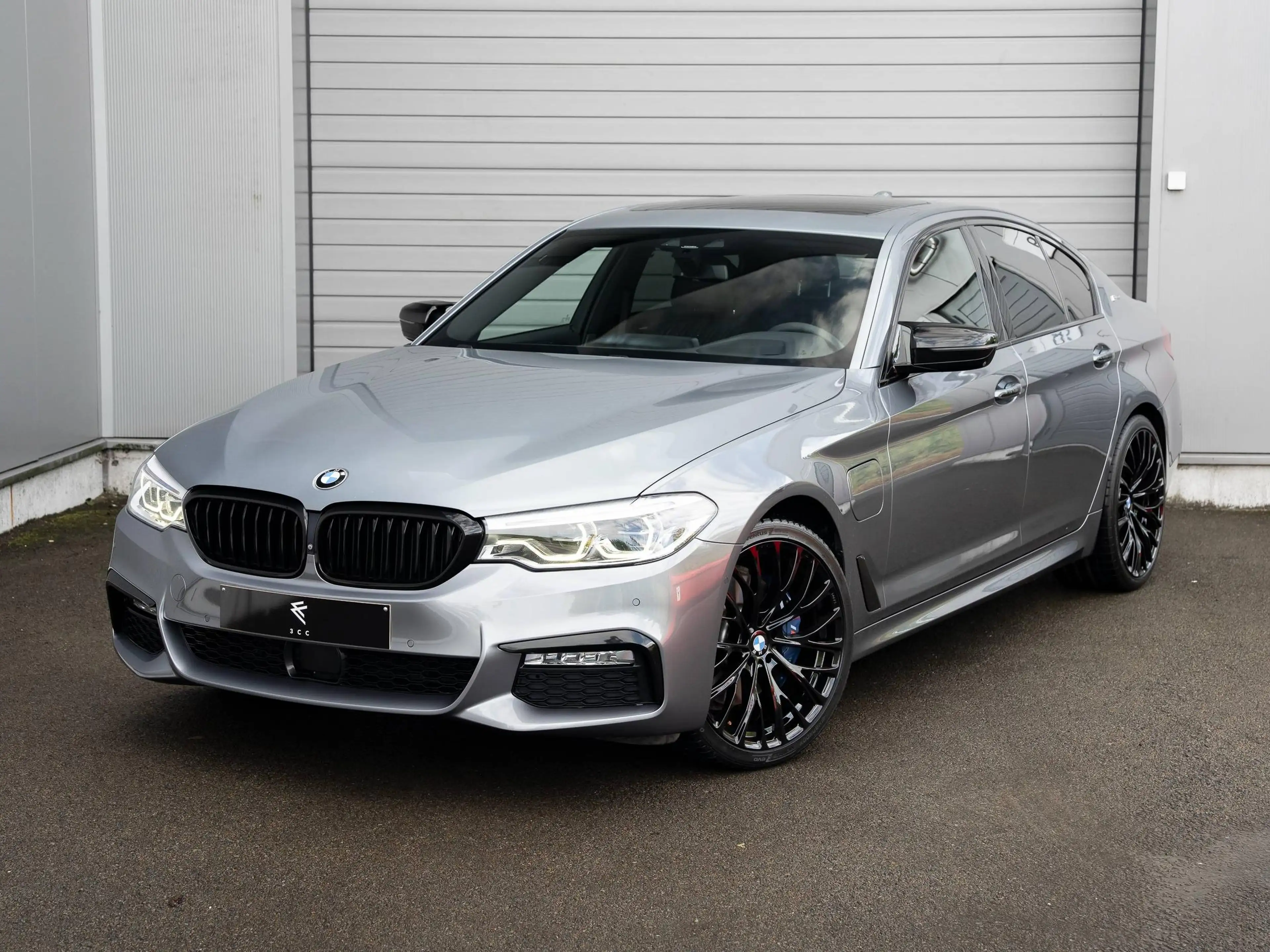 BMW 530 e M SPORT/PANO/NAPPA/HUD/ACC/360°/BREYTON/ADAPT.LED