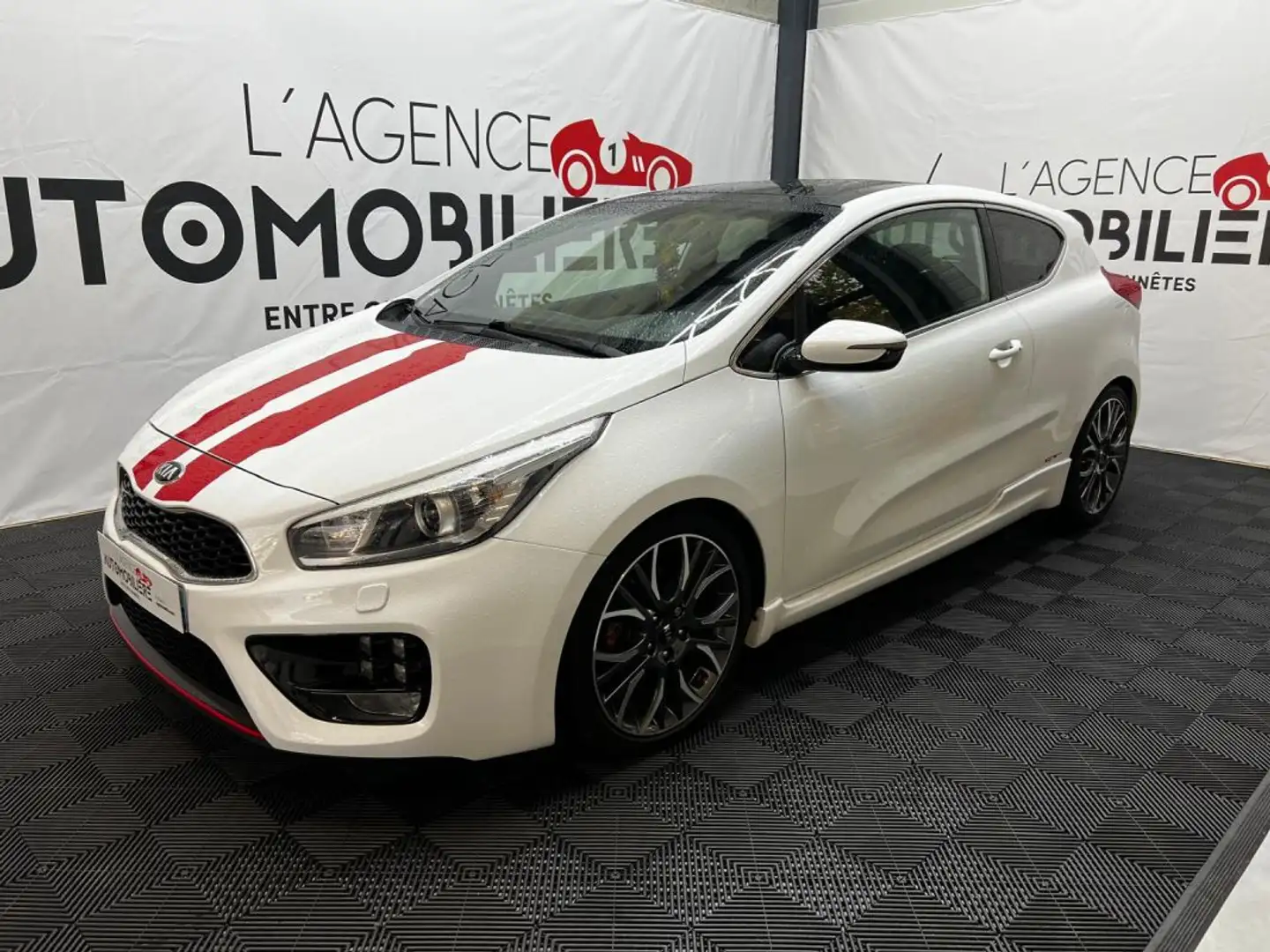 Kia Ceed / cee'd Ceed GT_Pro 1.6 GDi Turbo 204ch GT Blanco - 2
