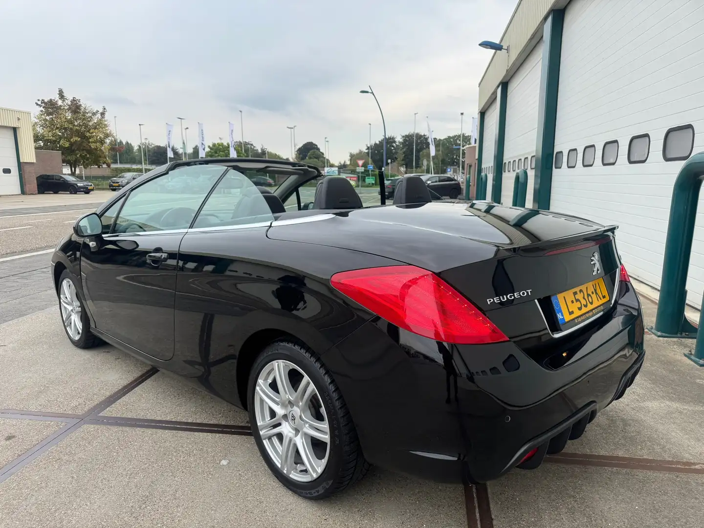 Peugeot 308 CC 1.6 THP Féline Origin 126.000 Km! Noir - 2