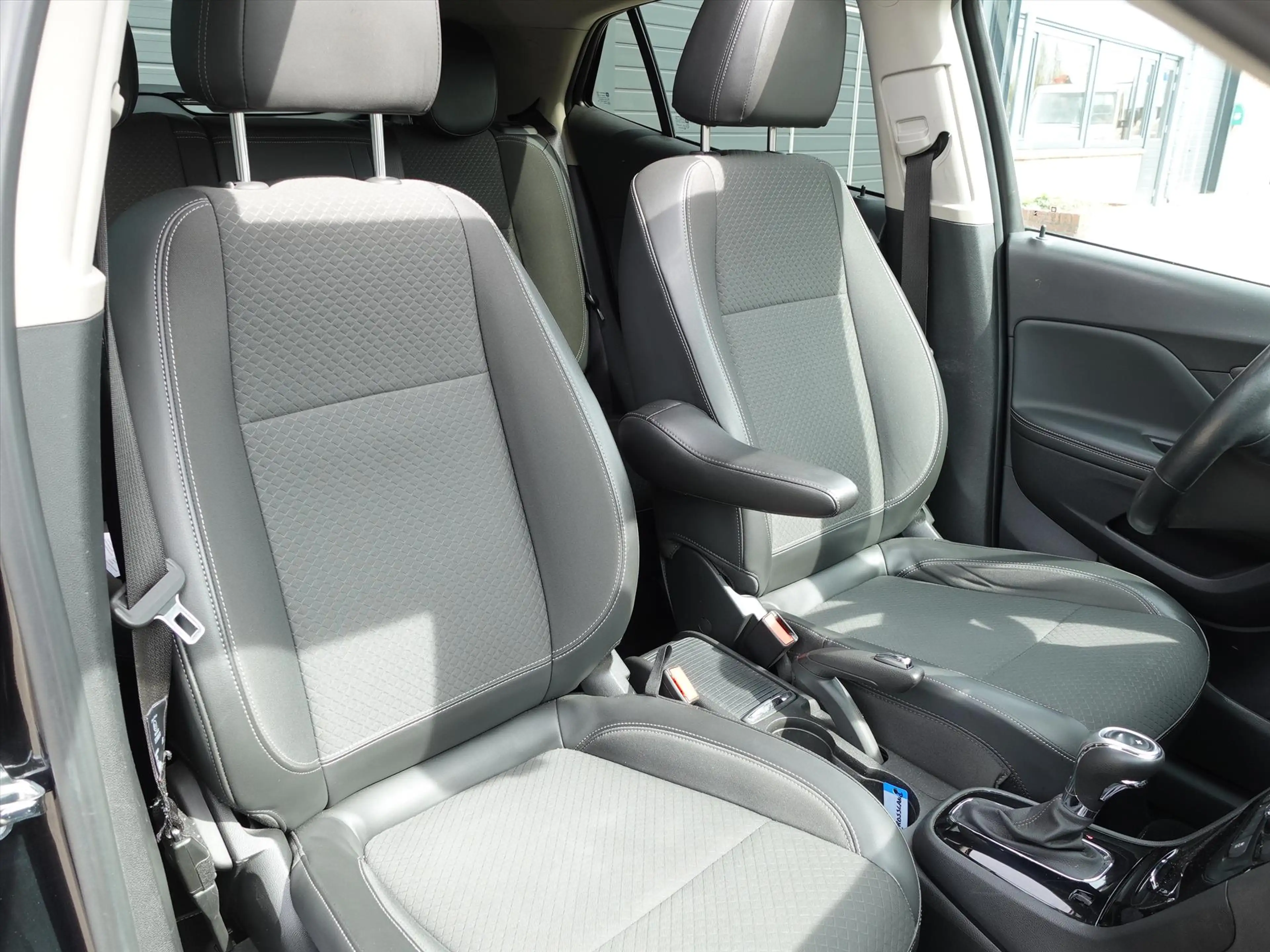 Opel Mokka X 1.4 Turbo 140pk Black Edition AUT RIJKLAAR/STUUR/S — photo 13